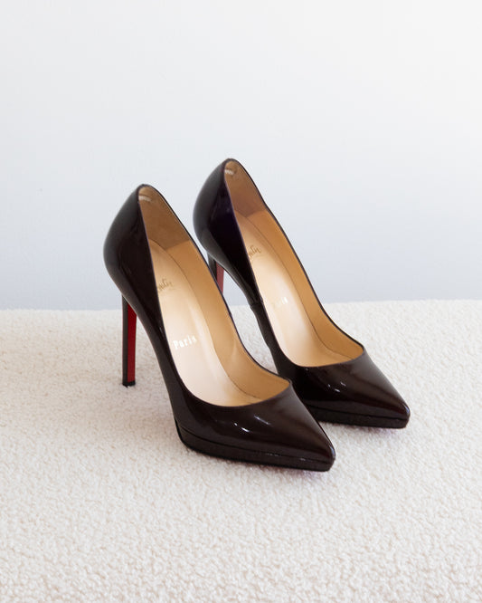 CHRISTIAN LOUBOUTIN 37,5
