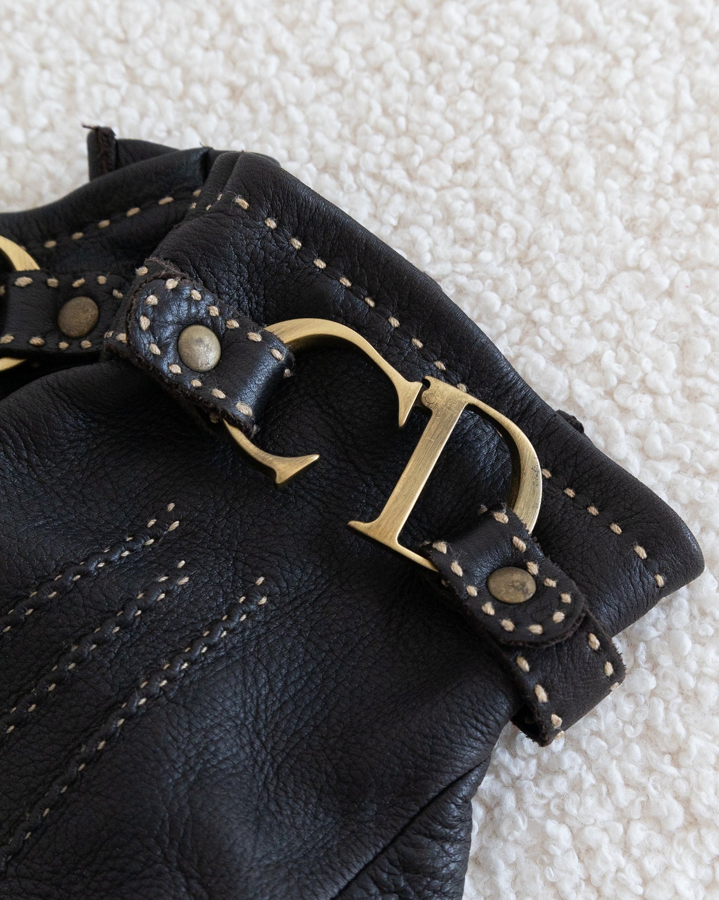 CHRISTIAN DIOR Gloves