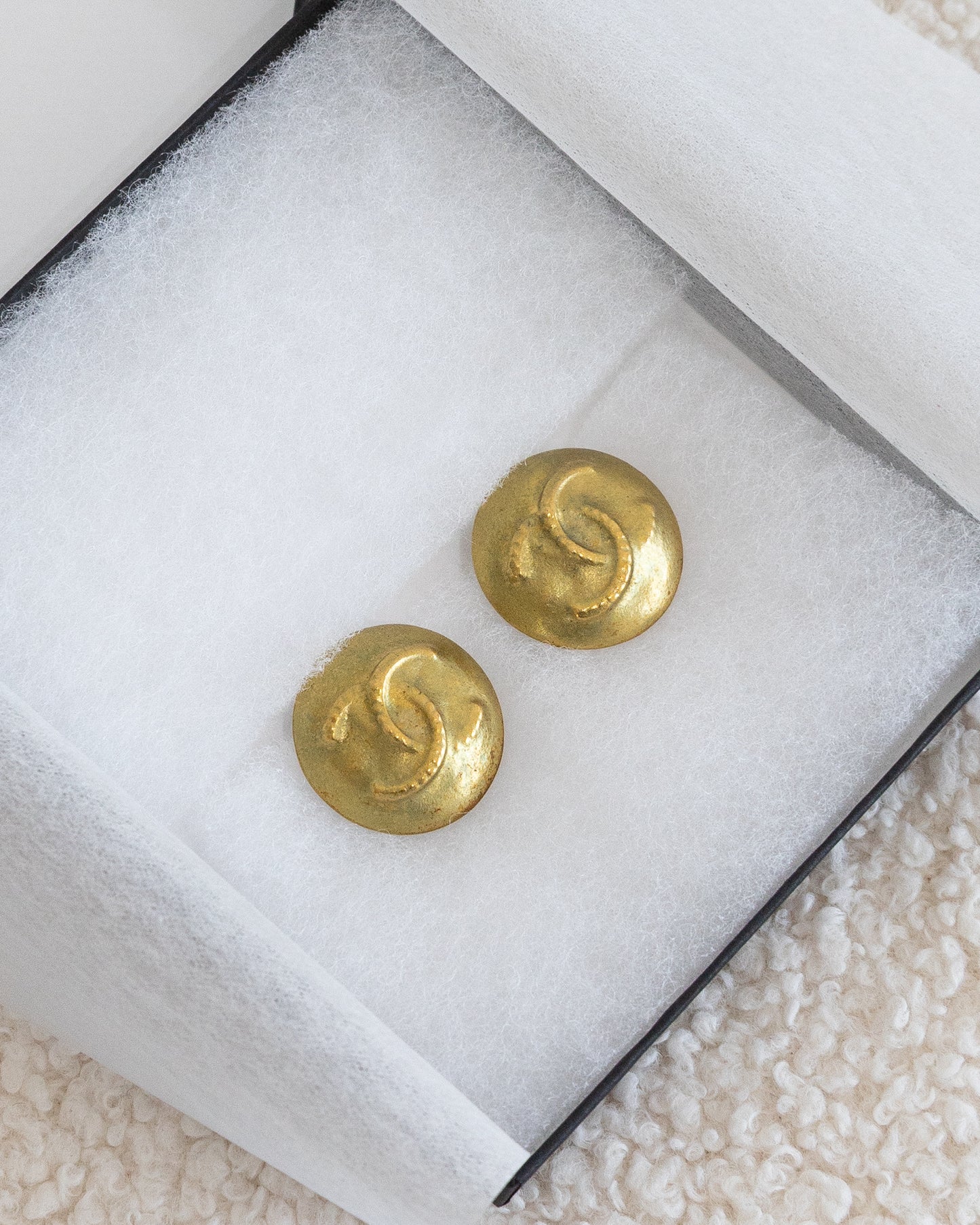 CHANEL CC Earrings