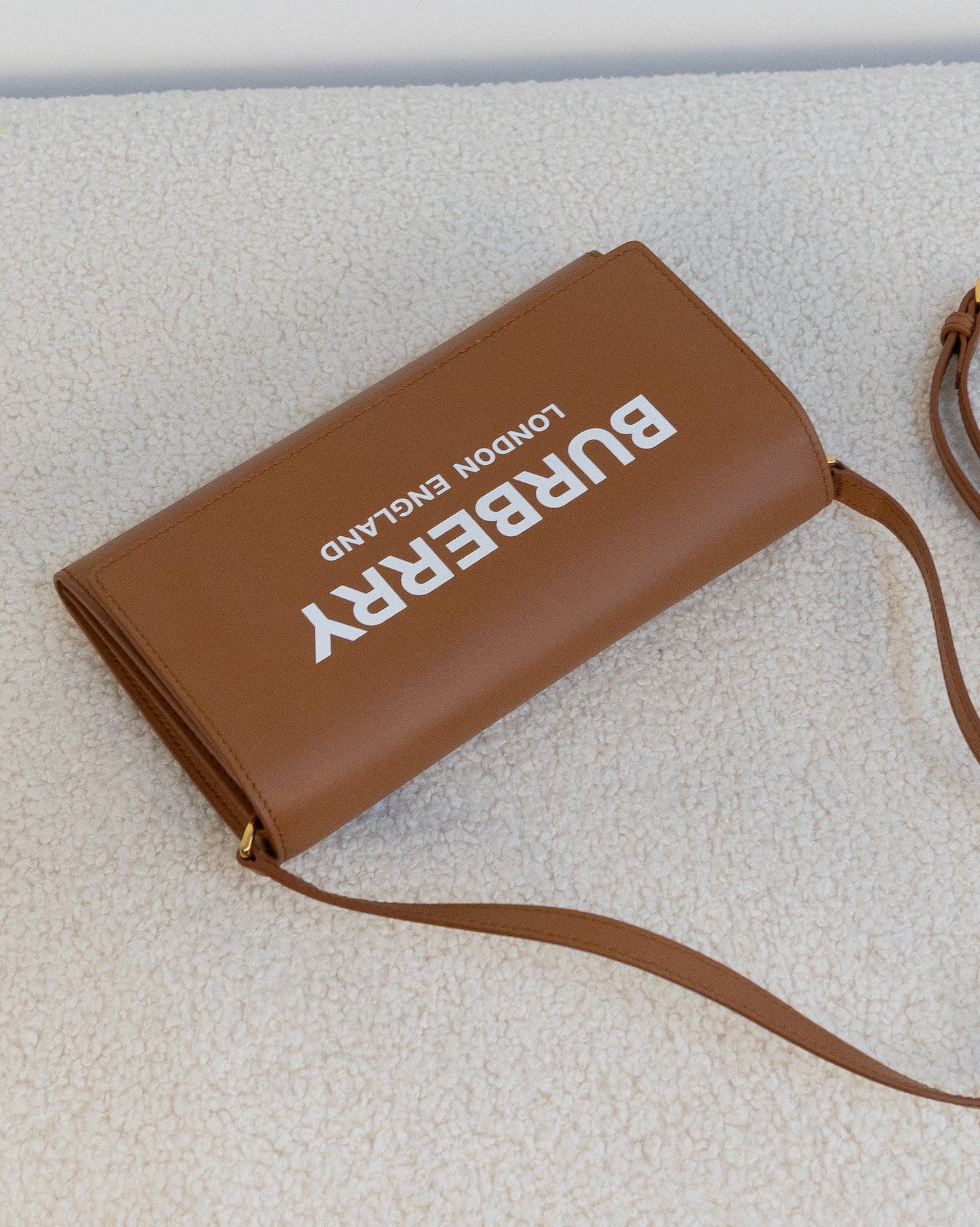 BURBERRY Hazelmere Logo