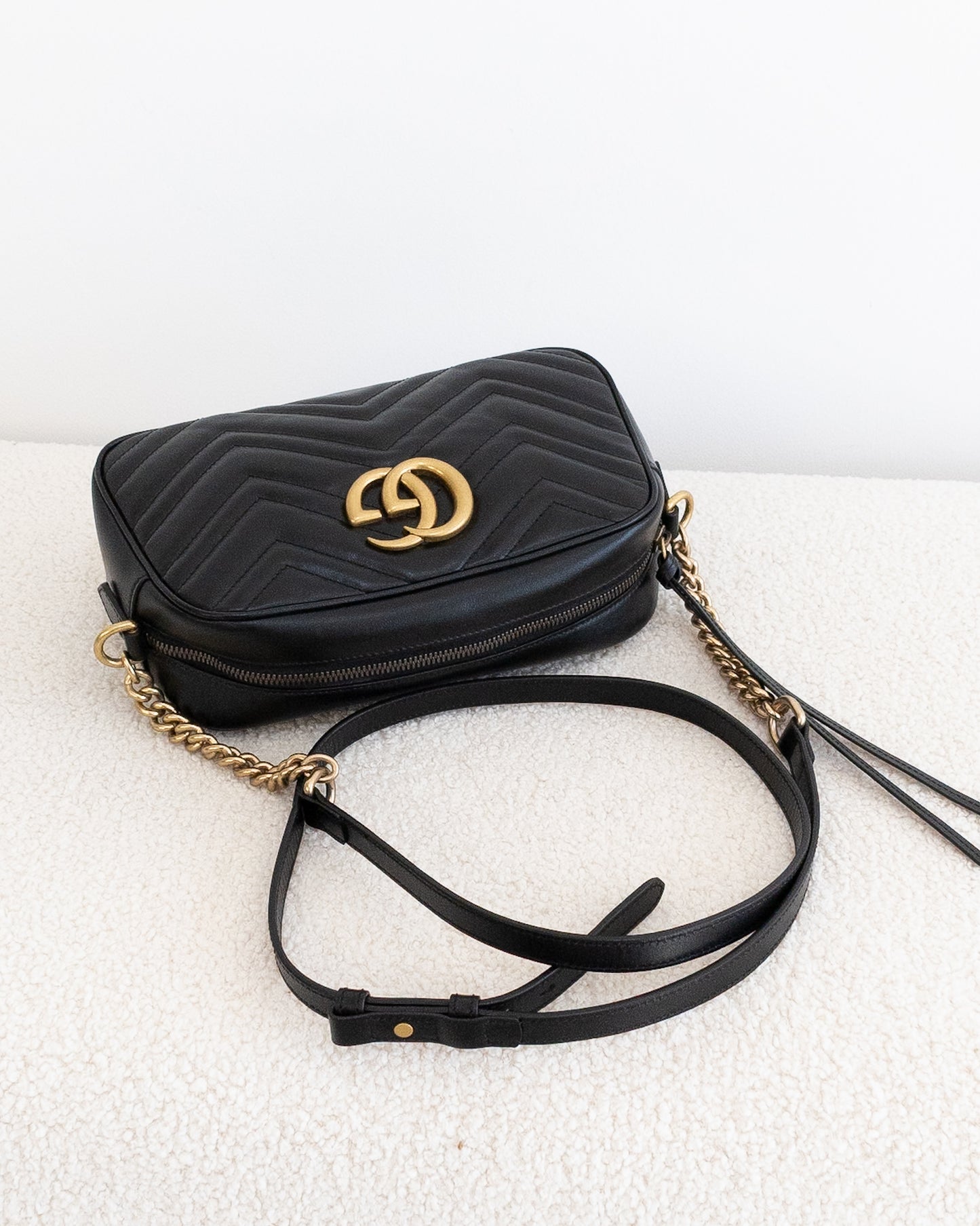 GUCCI Marmont Crossbody