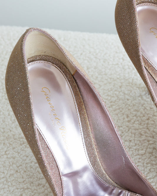 GIANVITO ROSSI Heels 38