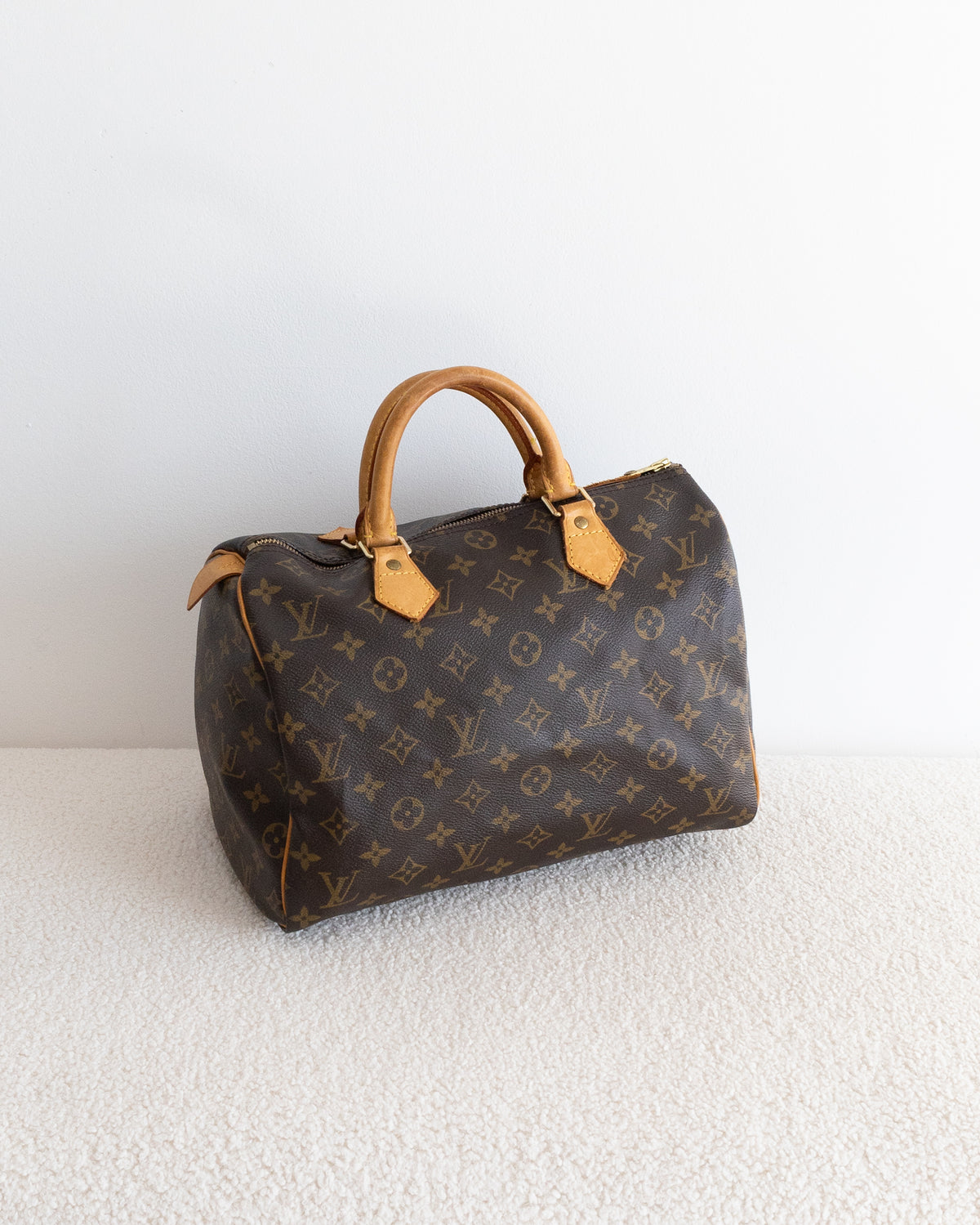 LOUIS VUITTON Speedy 30