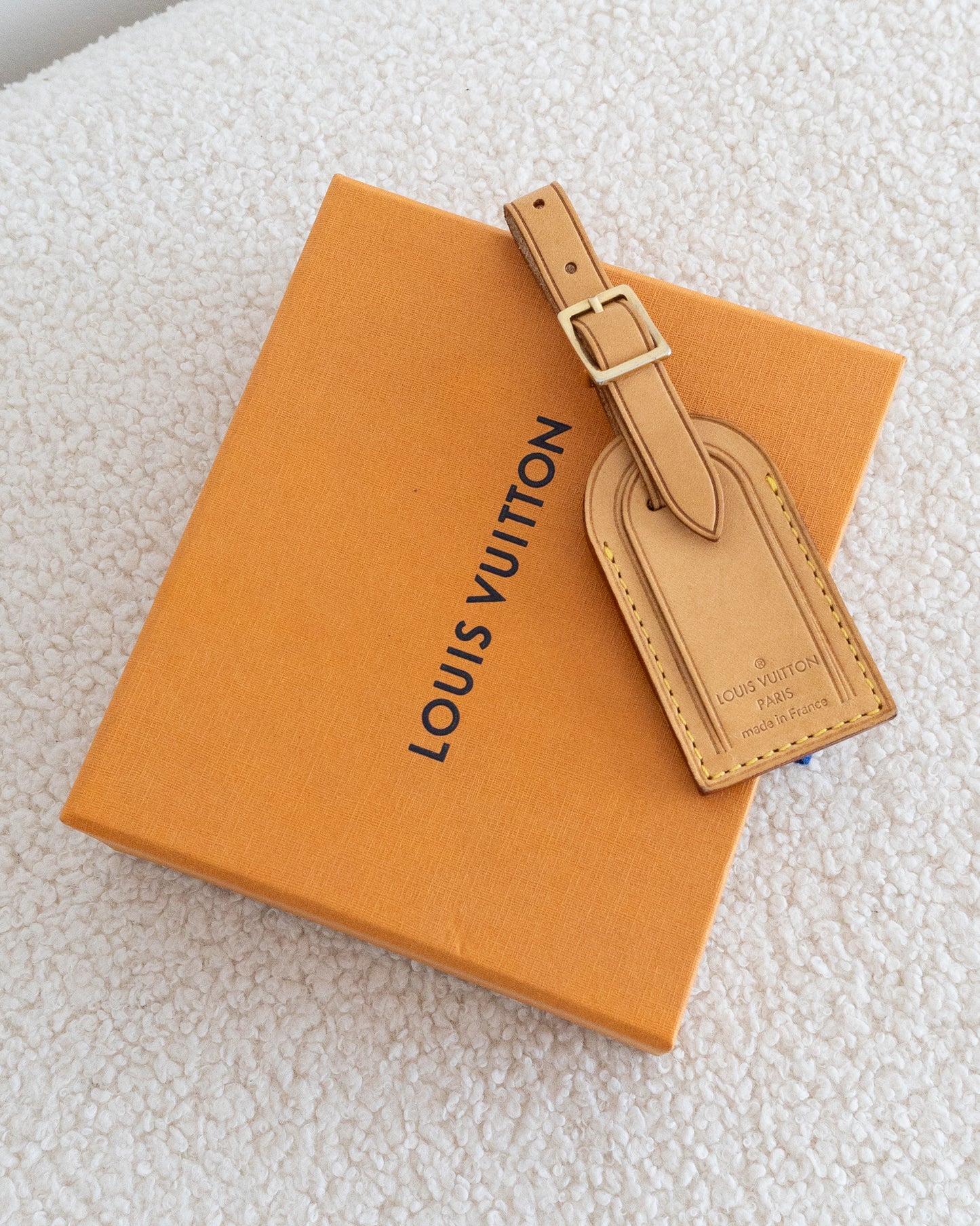 LOUIS VUITTON Name Tag