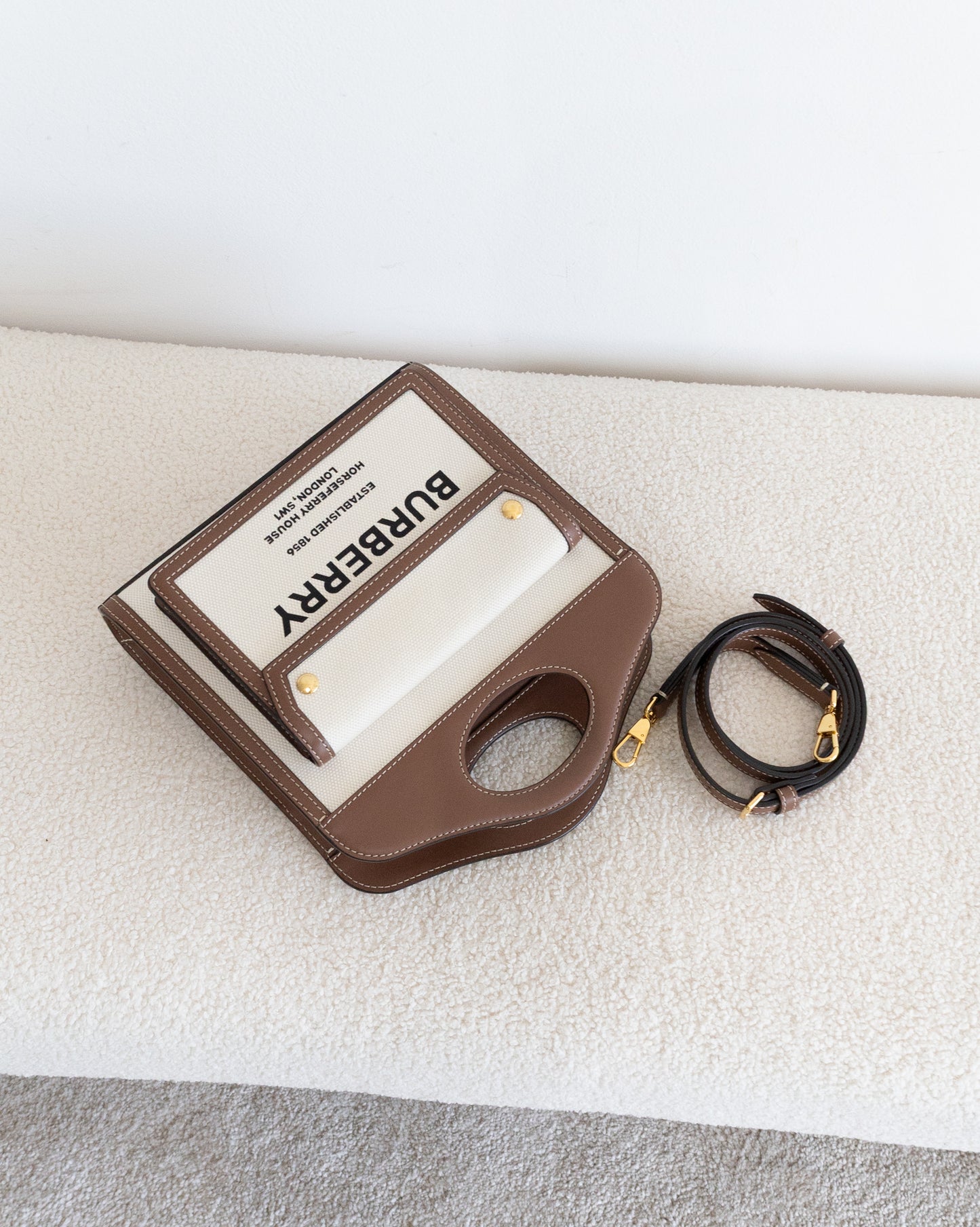 BURBERRY Mini Pocket