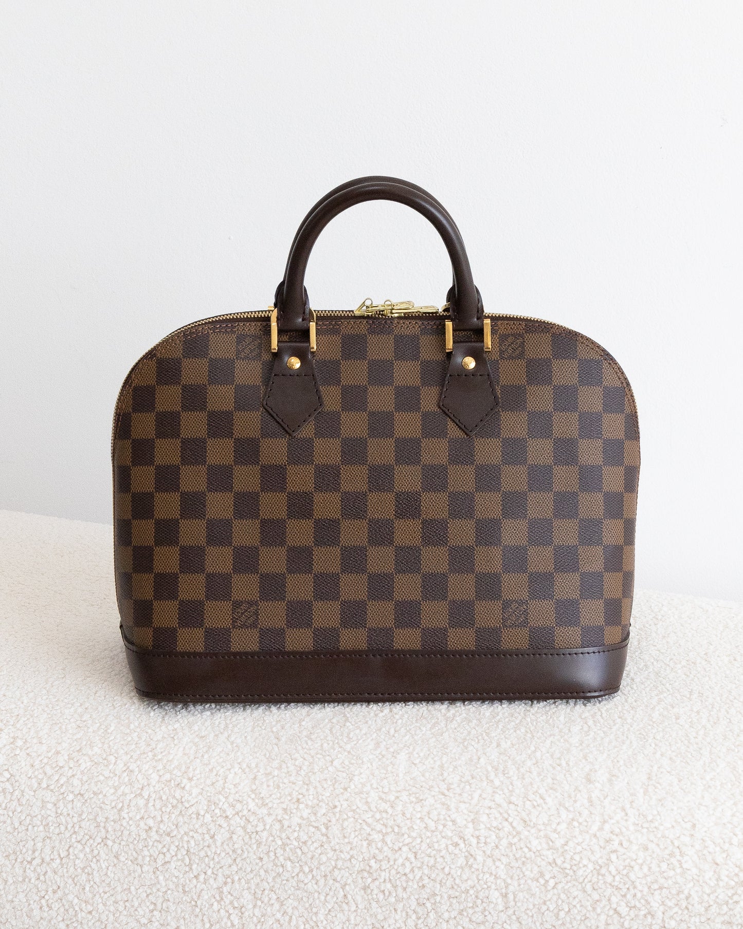 LOUIS VUITTON Alma PM