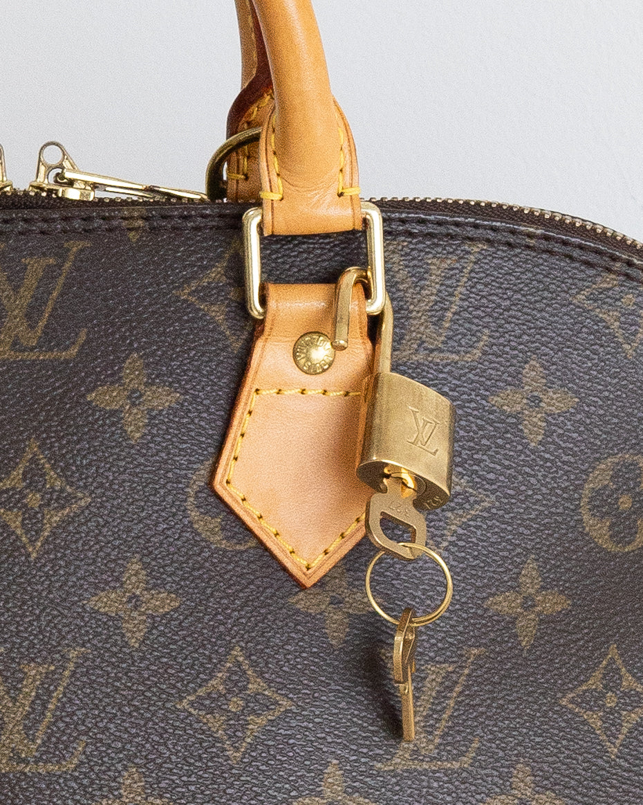 LOUIS VUITTON Alma PM