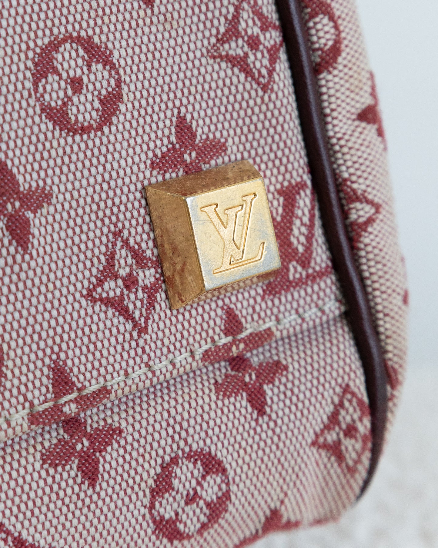 LOUIS VUITTON Josephine