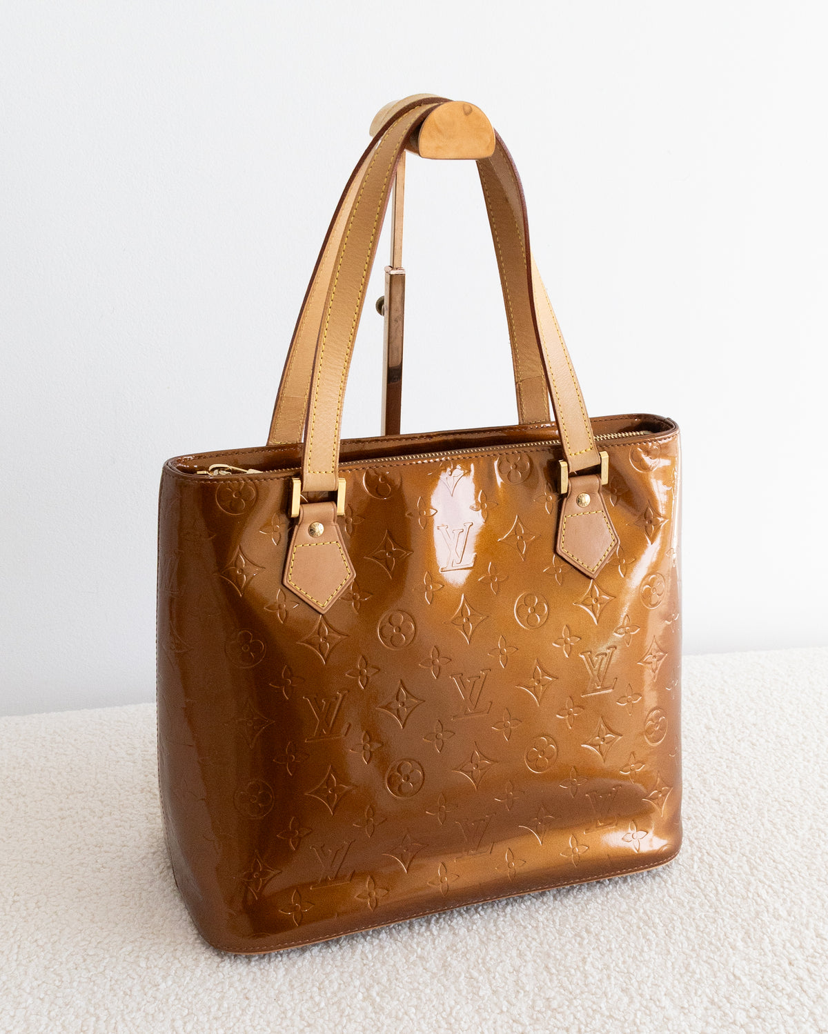 LOUIS VUITTON Houston
