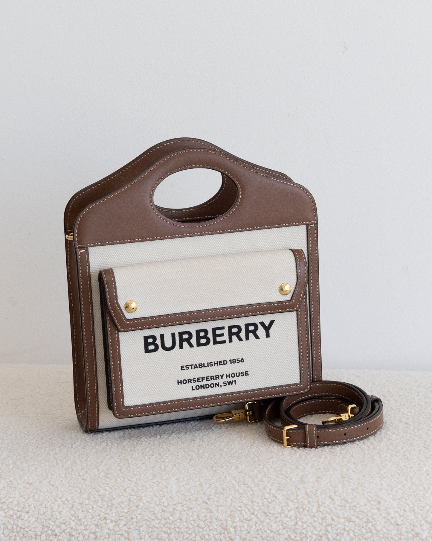 BURBERRY Mini Pocket