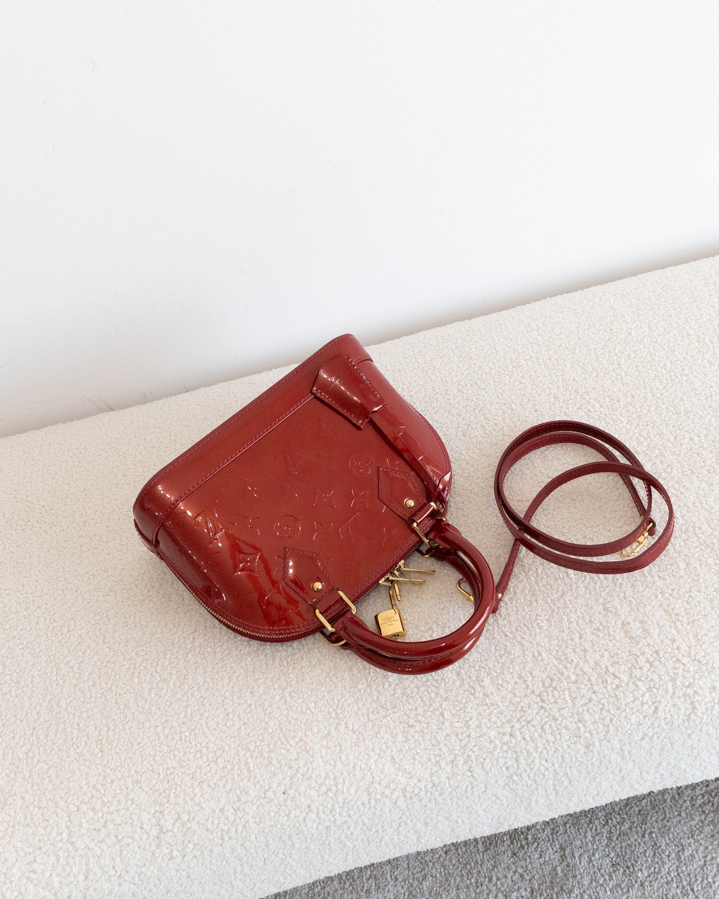 LOUIS VUITTON Alma BB