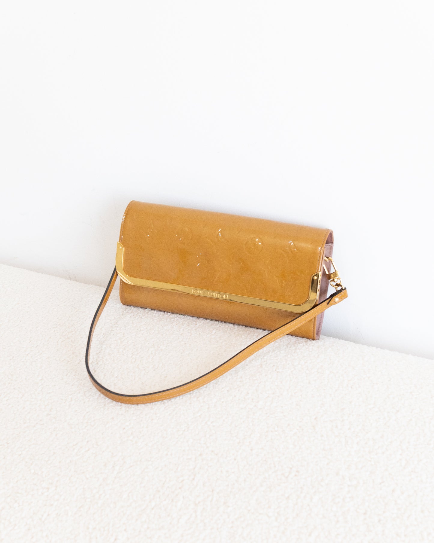 LOUIS VUITTON Rossmore MM