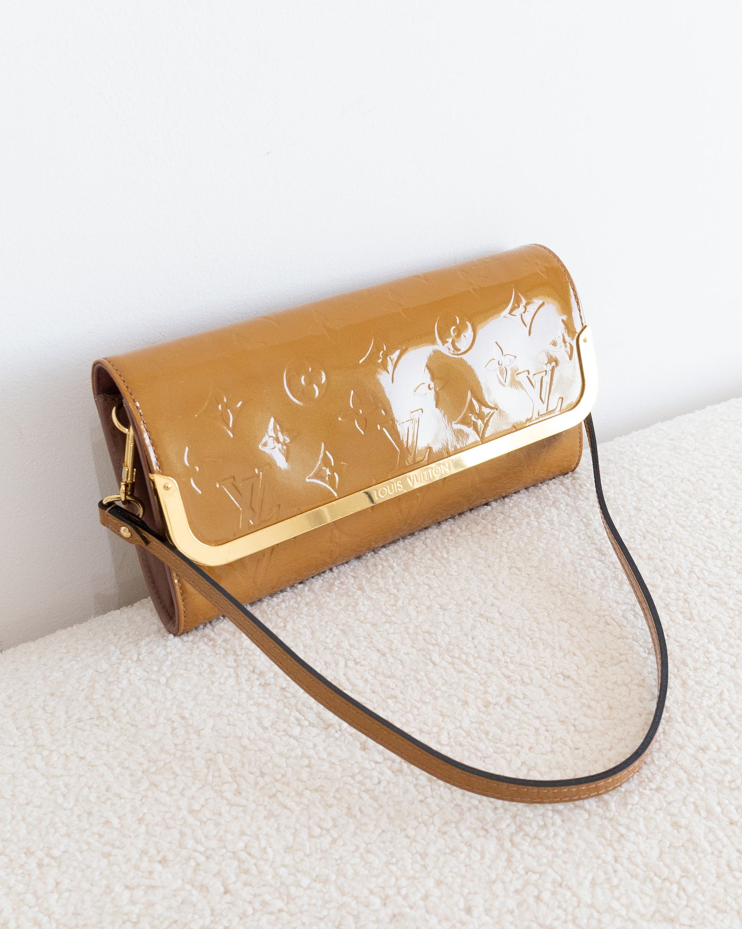 LOUIS VUITTON Rossmore MM
