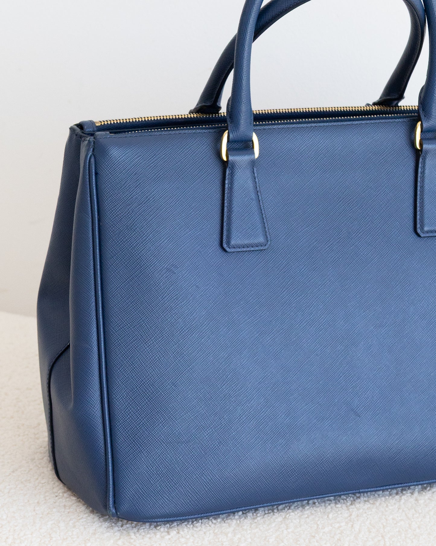 PRADA Pocket Galleria