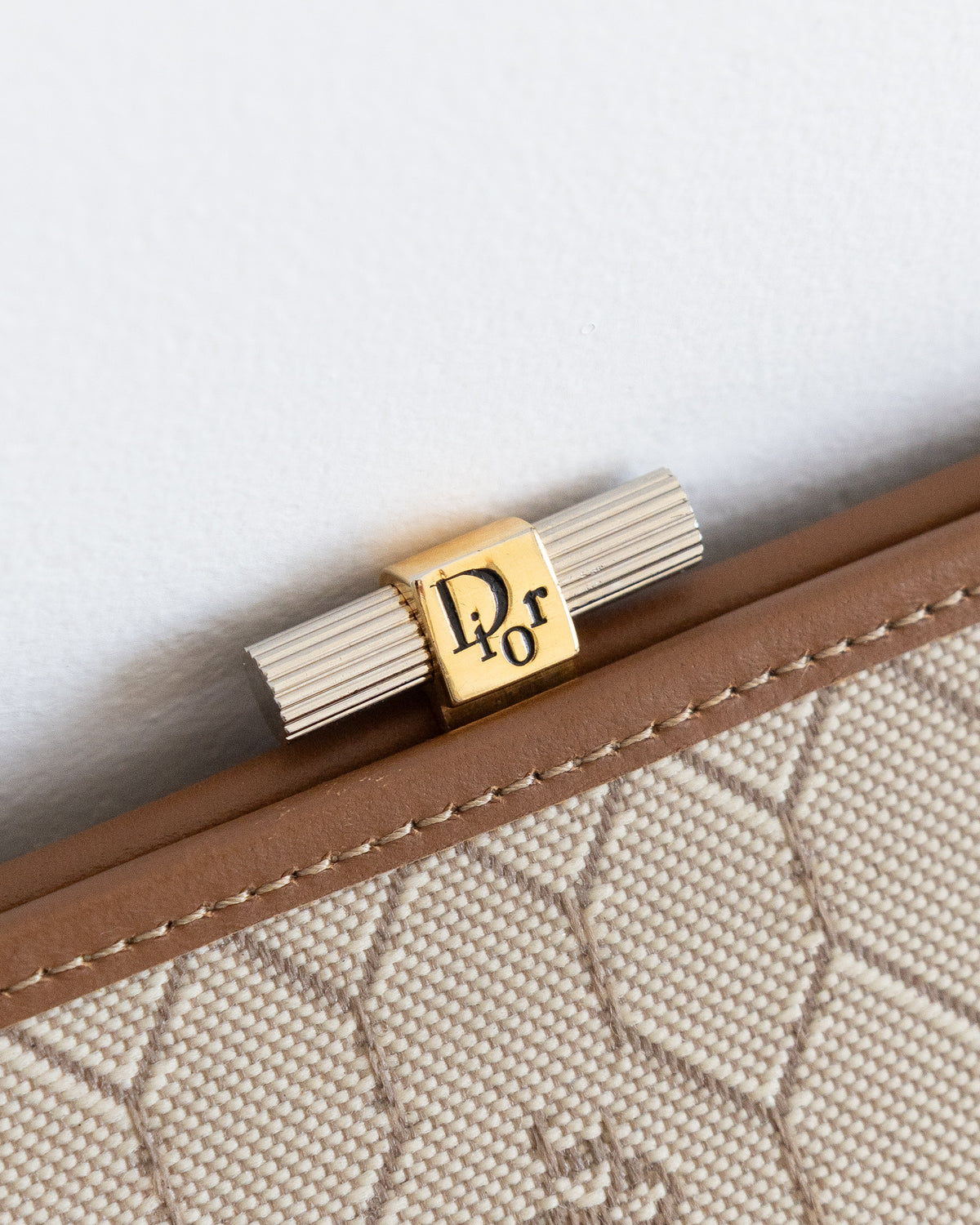 CHRISTIAN DIOR Honeycomb Chain Clutch