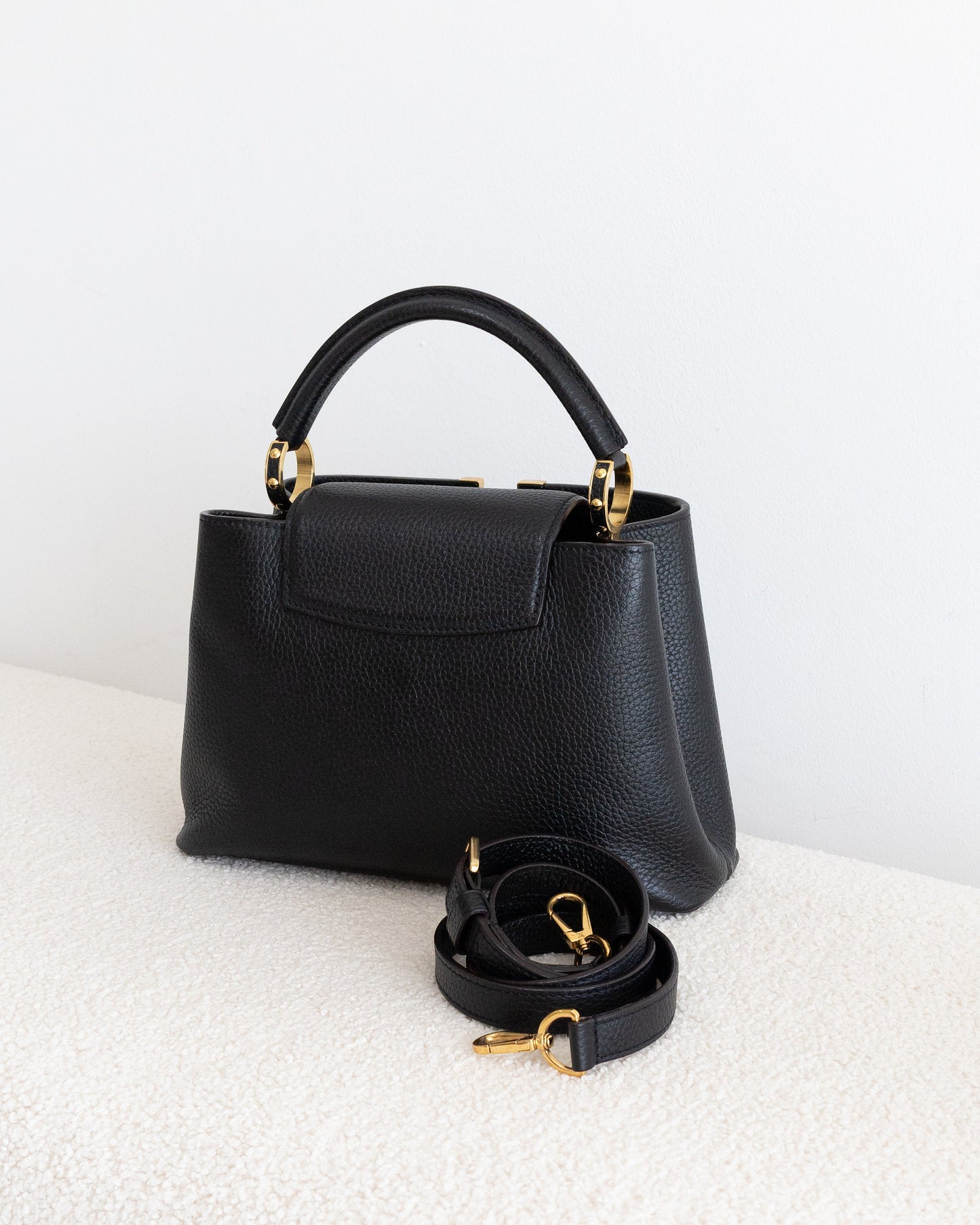 LOUIS VUITTON Capucines BB
