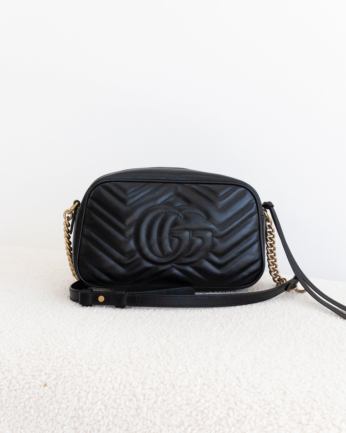GUCCI Marmont Crossbody