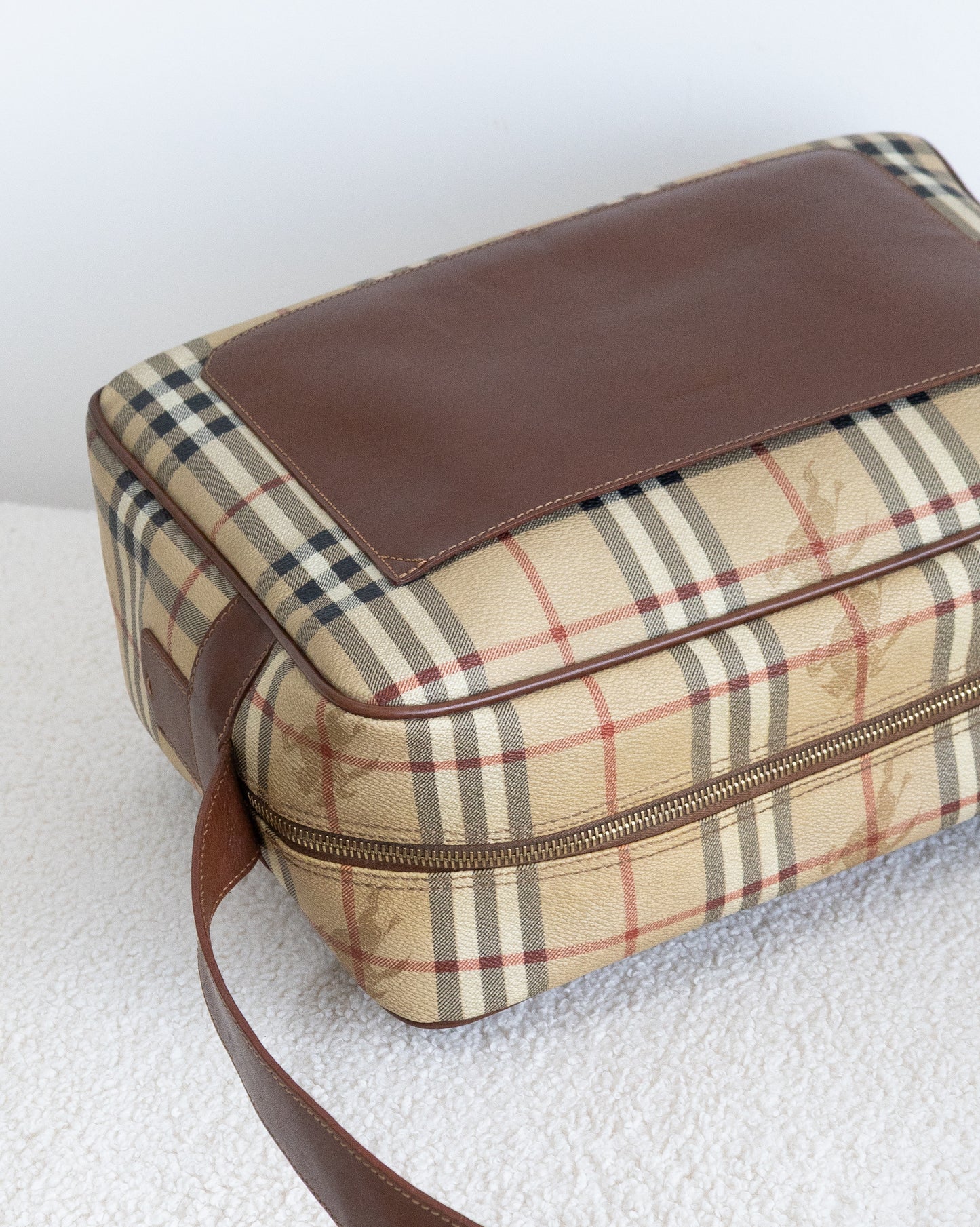 BURBERRY Large Messanger