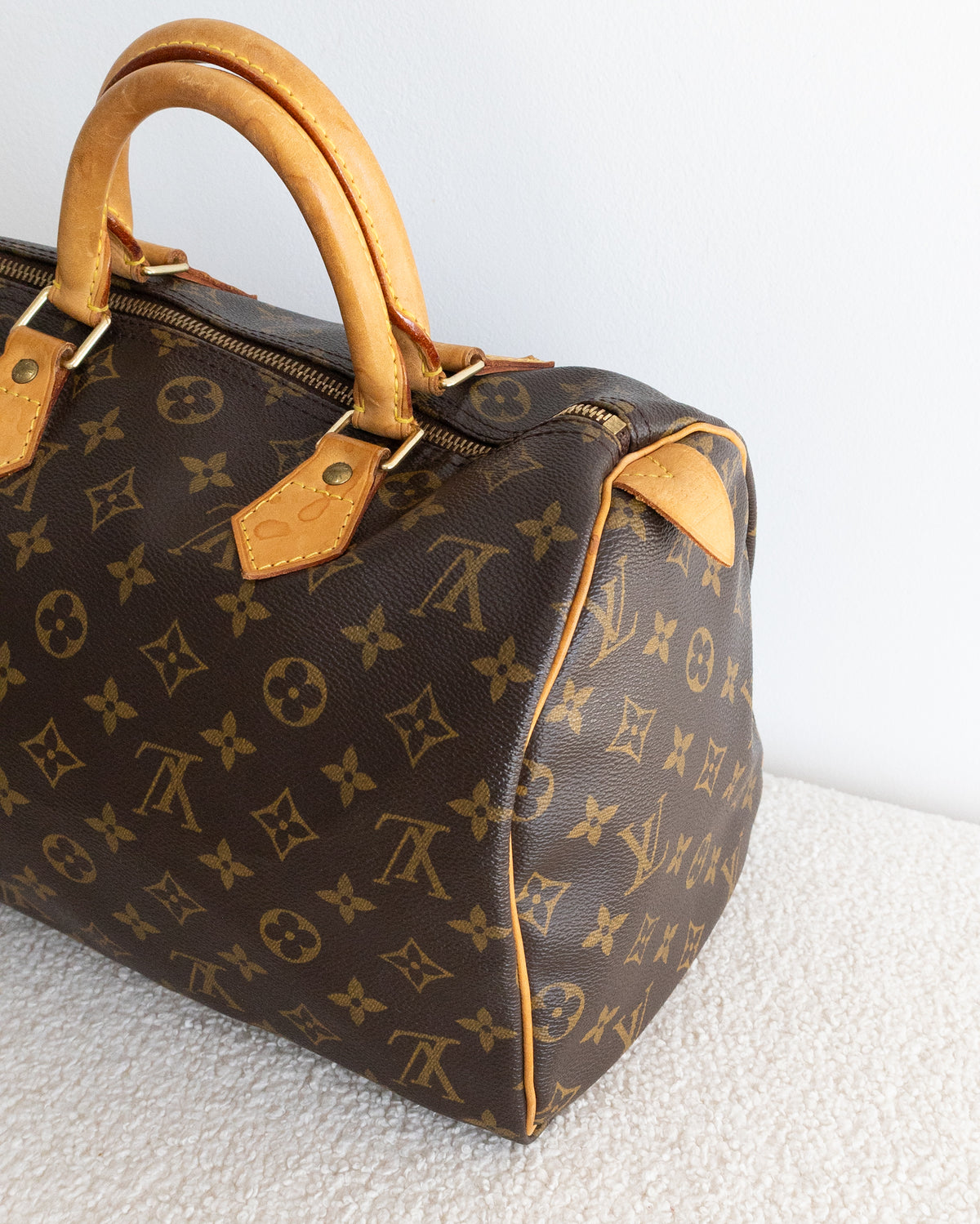 LOUIS VUITTON Speedy 30