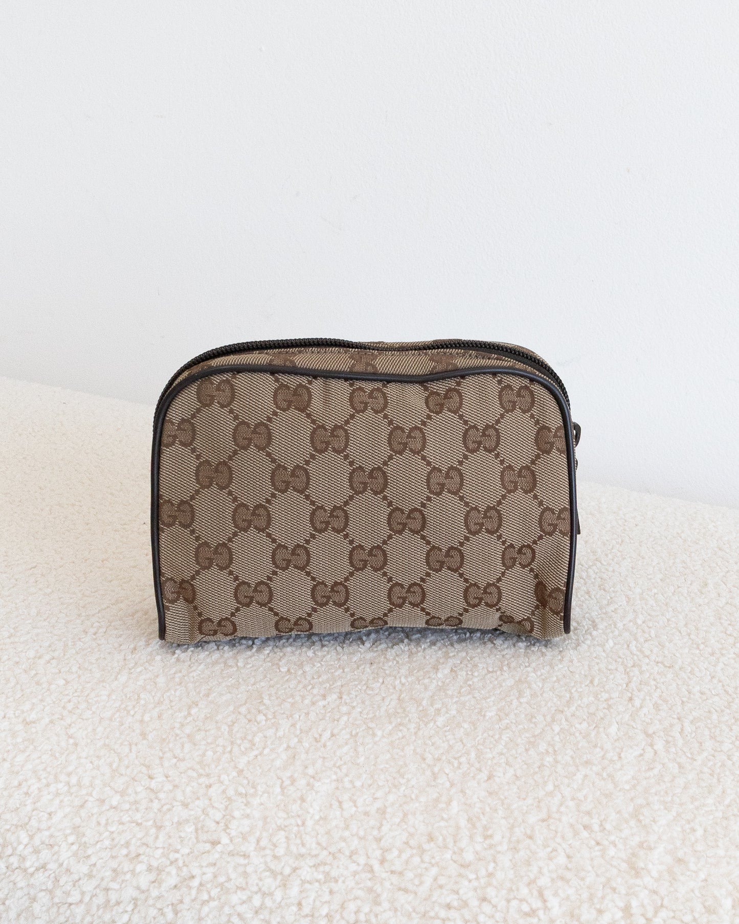 GUCCI Pouch