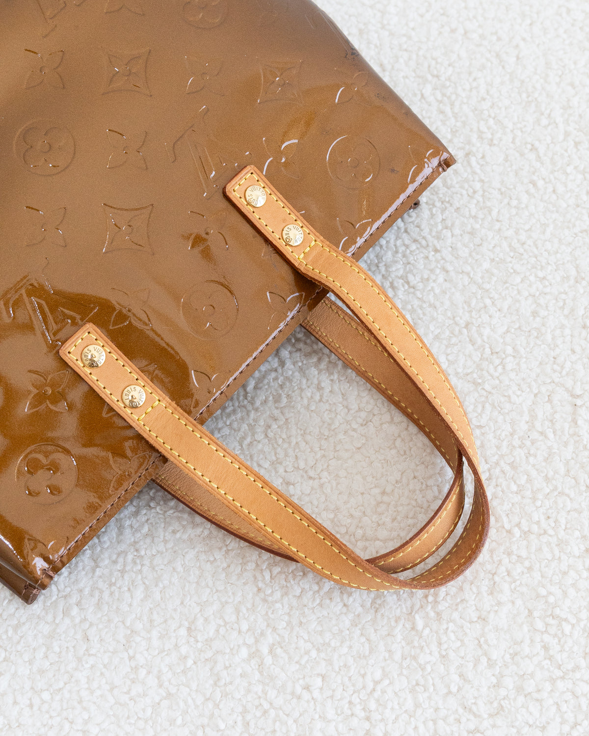 LOUIS VUITTON Reade PM