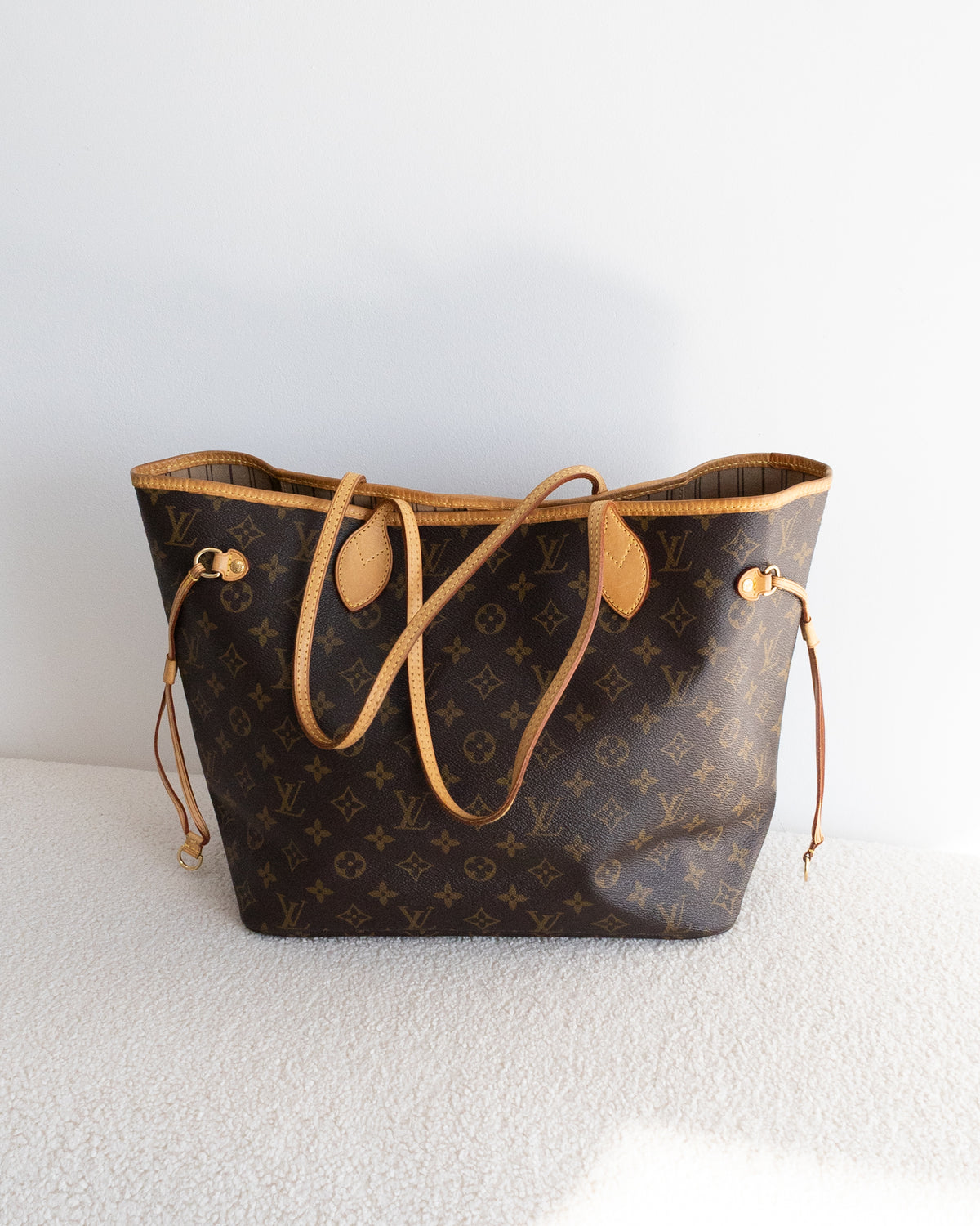 LOUIS VUITTON Neverfull MM