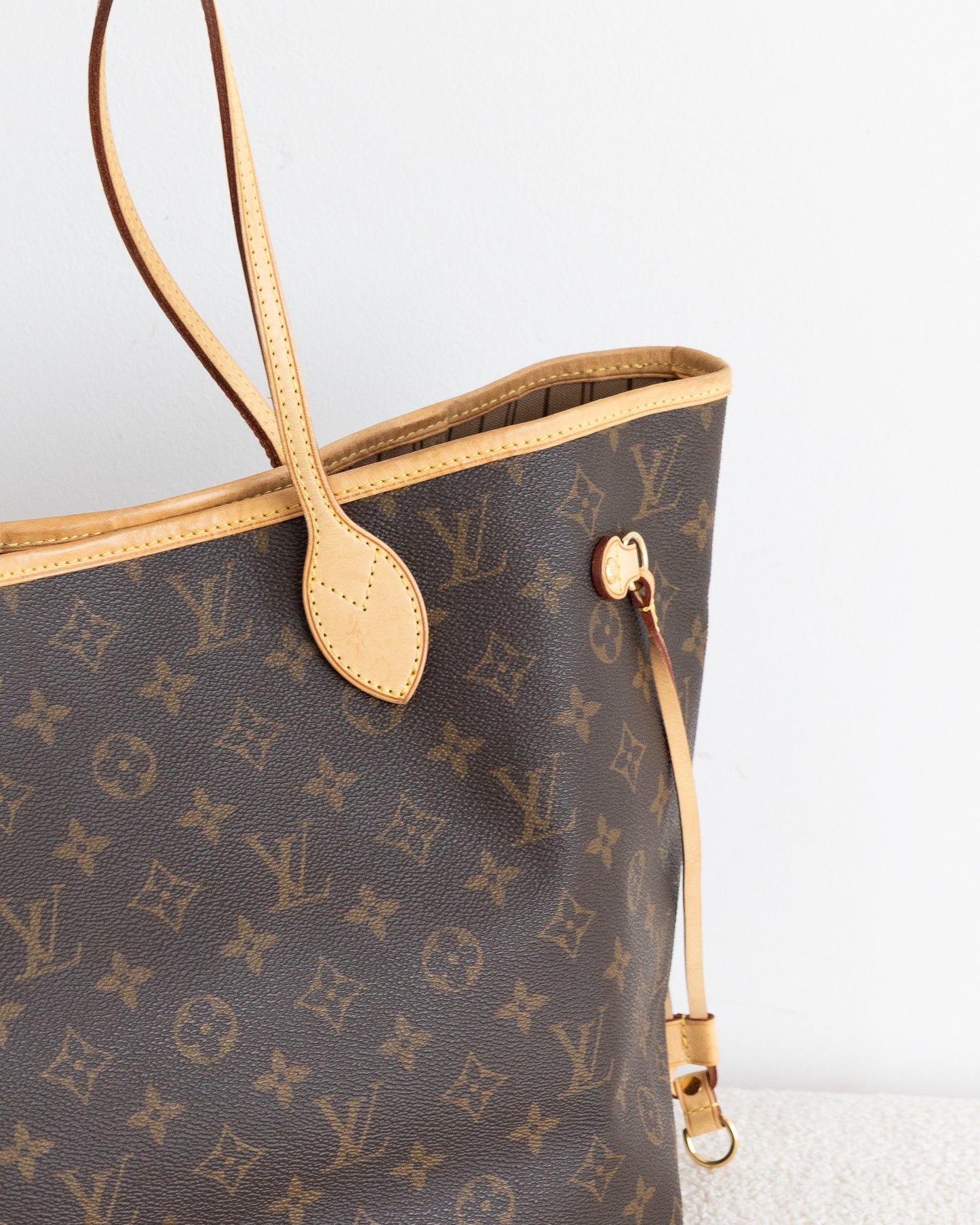 LOUIS VUITTON Neverfull MM