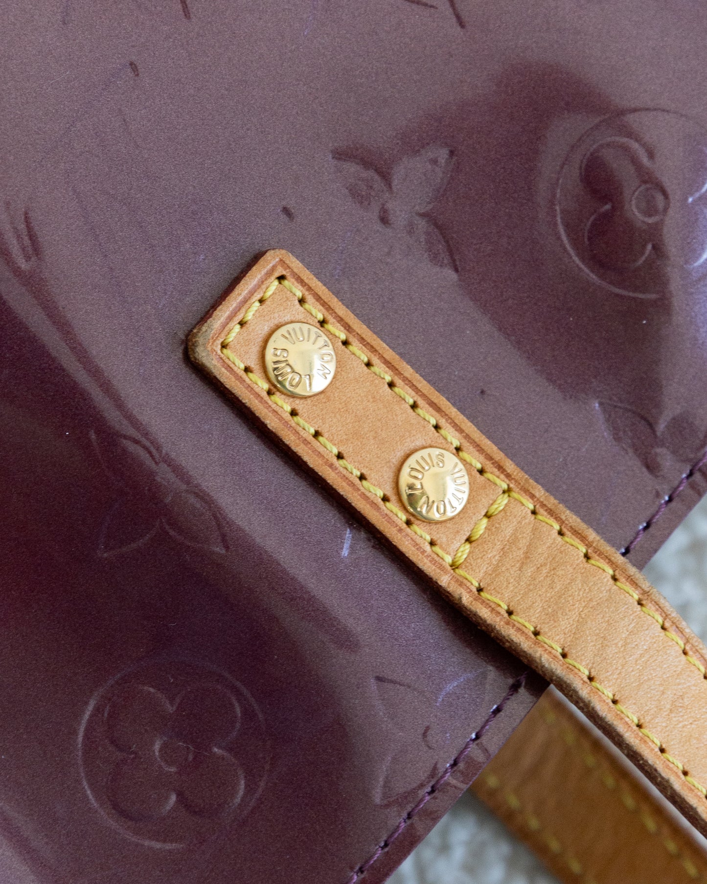 LOUIS VUITTON Reade PM