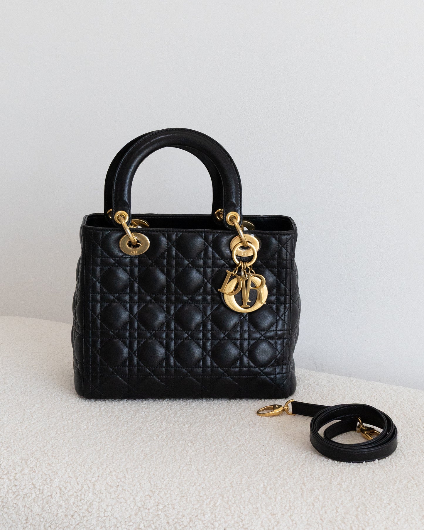 CHRISTIAN DIOR Lady Dior Medium