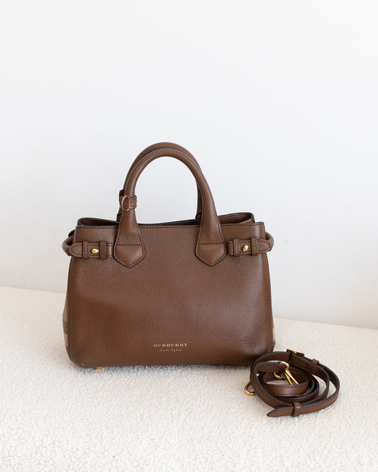 BURBERRY Small Banner