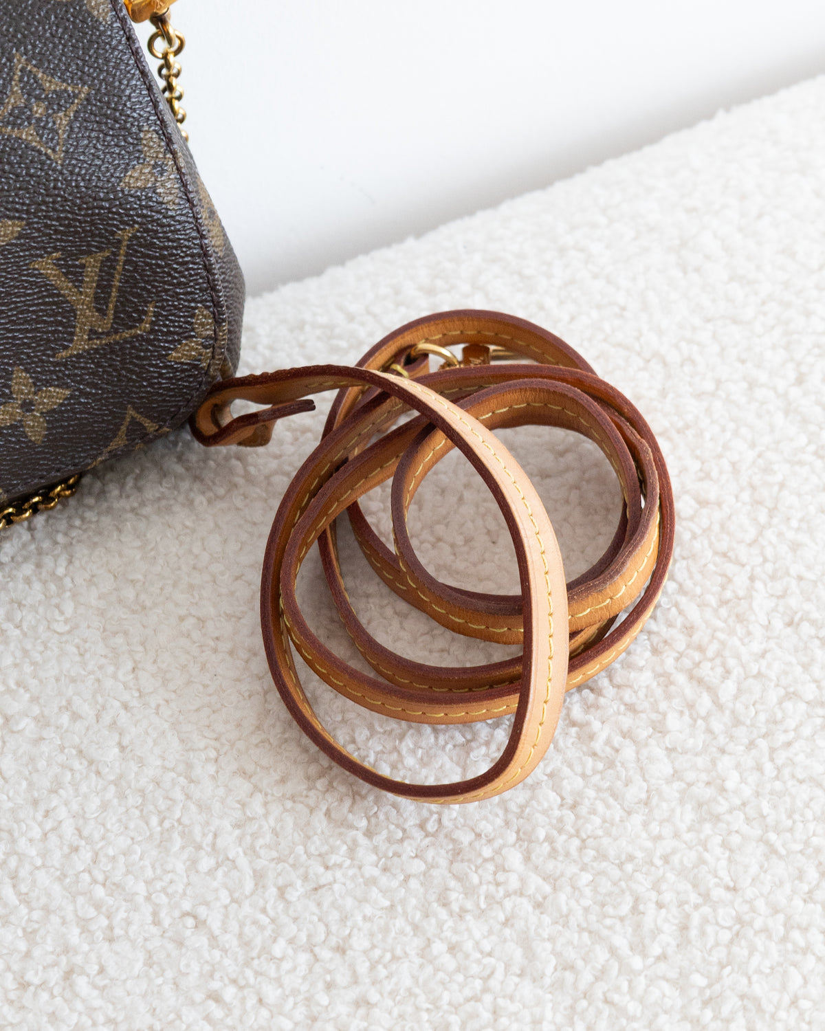 LOUIS VUITTON Favorite MM