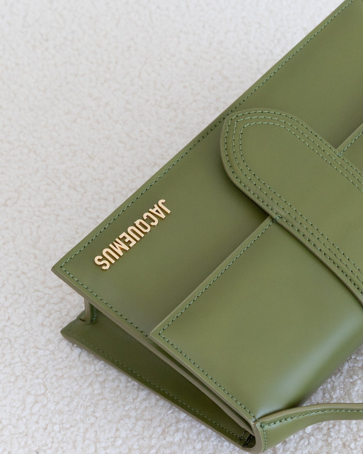 JACQUEMUS Le Bambino