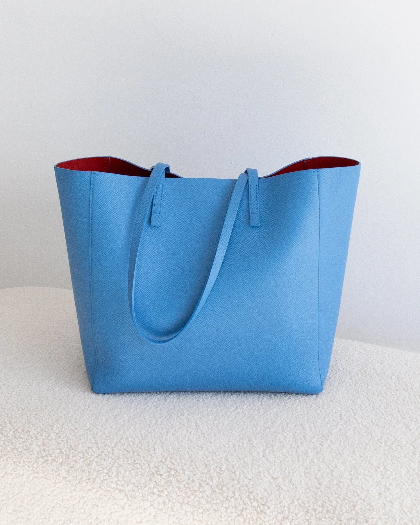CAROLINA HERRERA Tote
