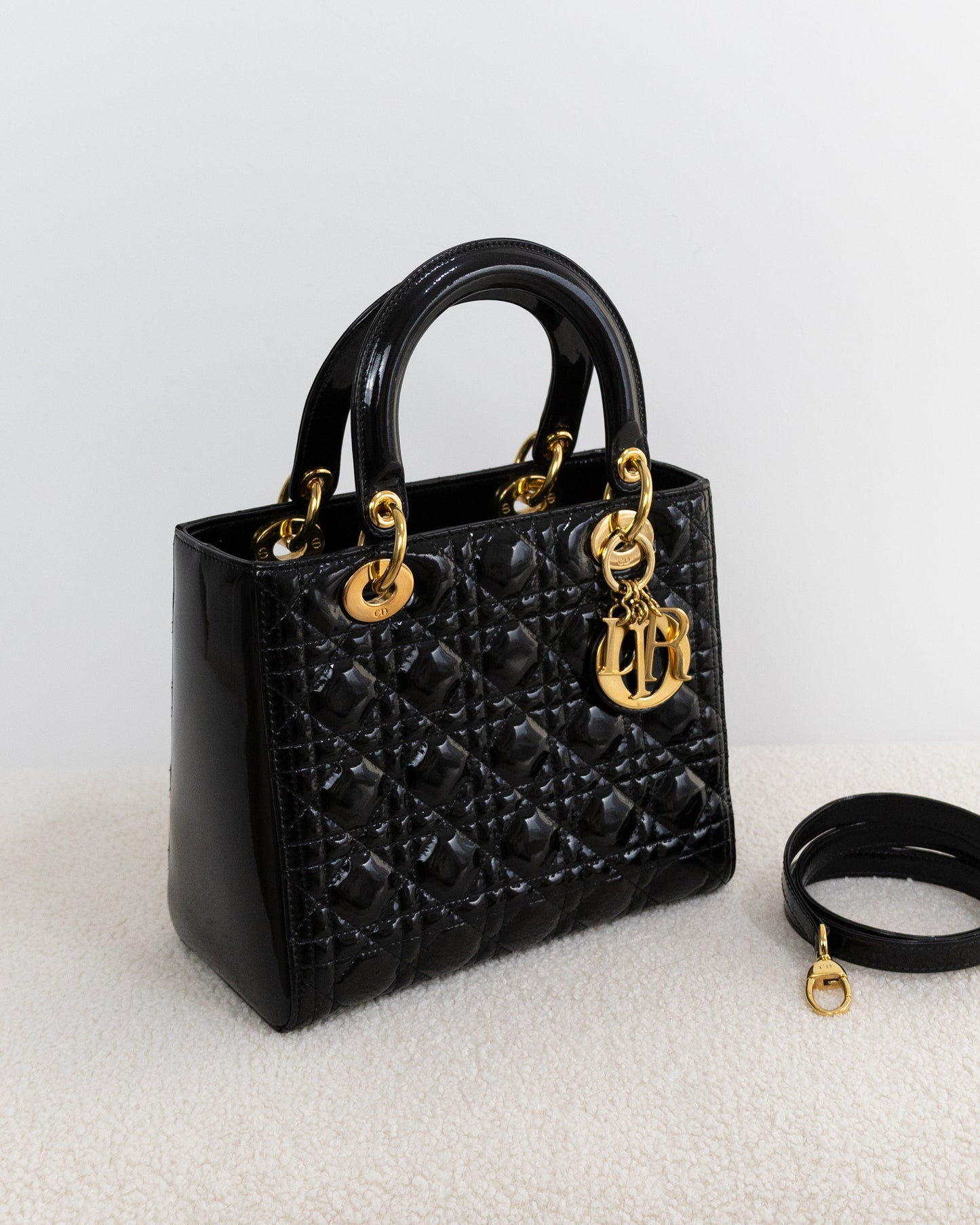 DIOR Medium Lady Dior