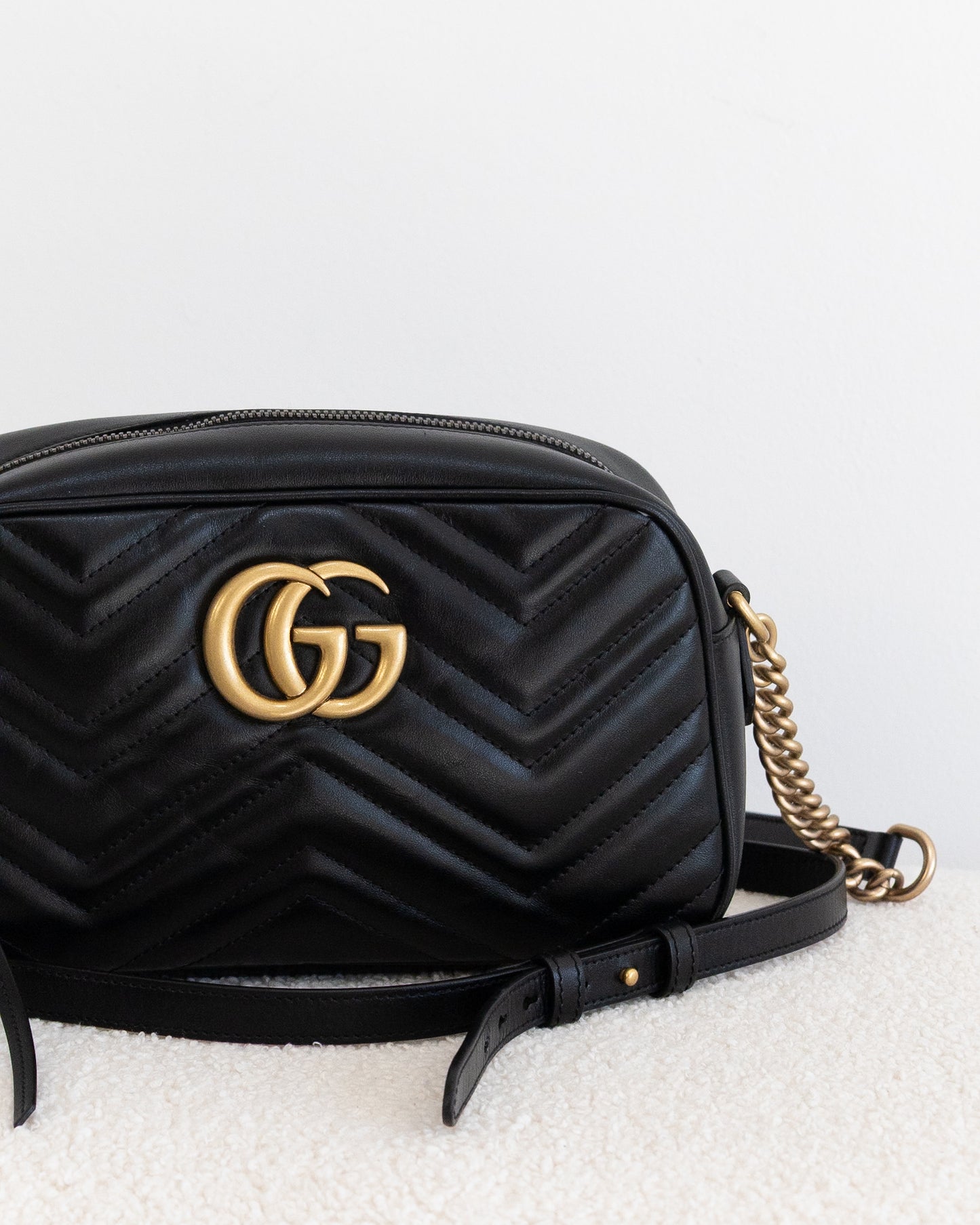GUCCI Marmont Crossbody