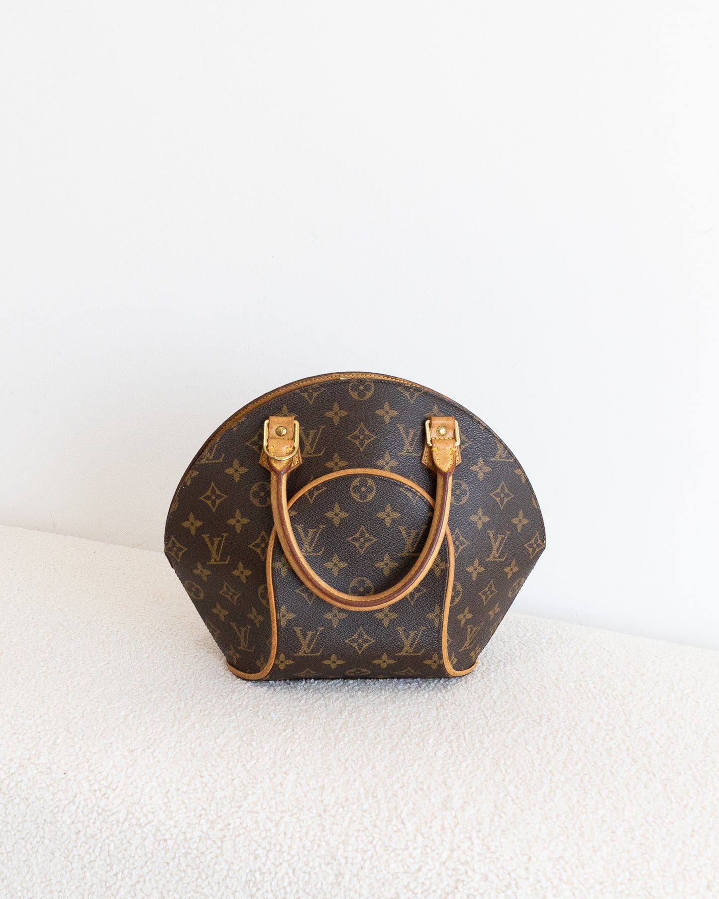 LOUIS VUITTON Ellipse PM