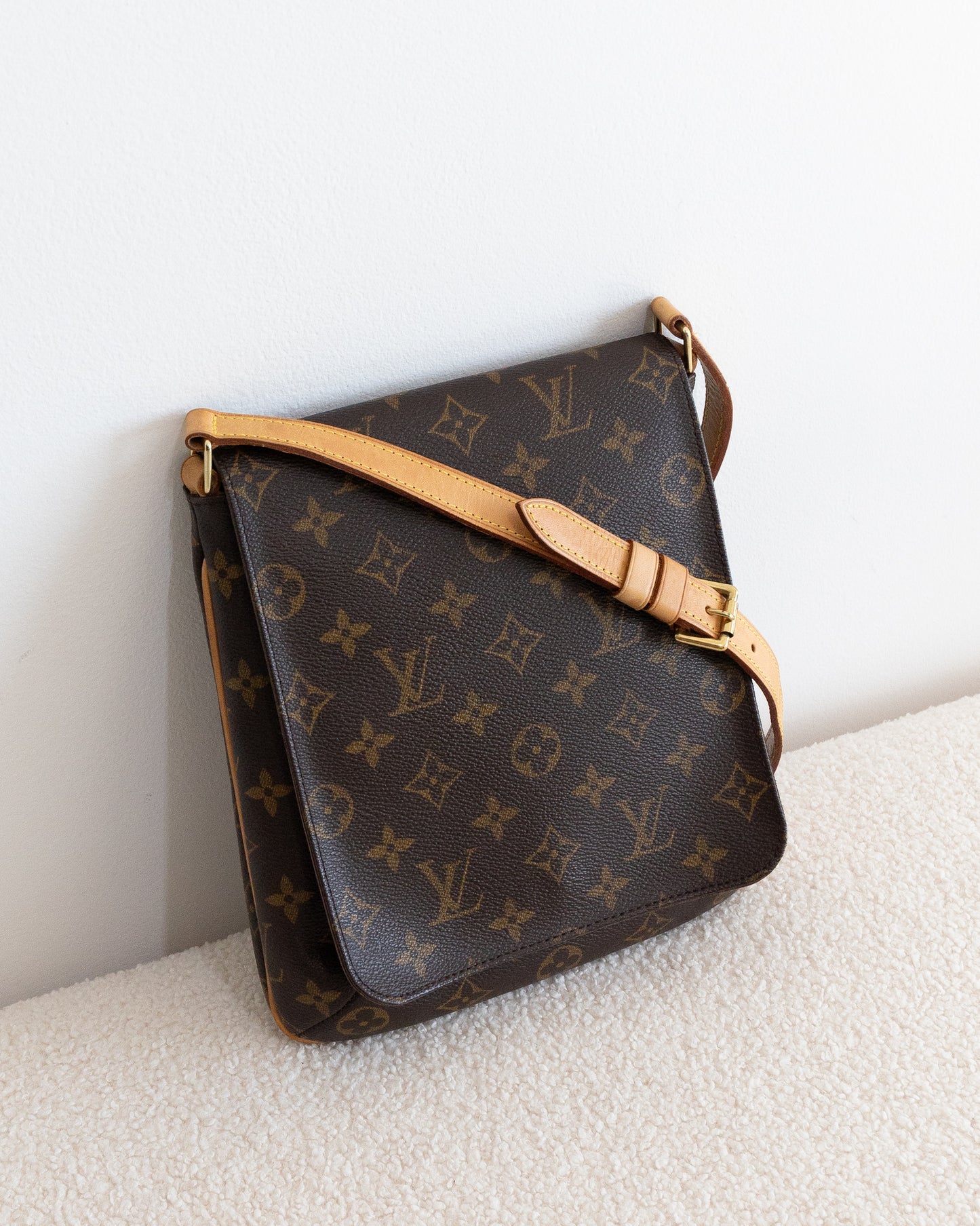 LOUIS VUITTON Musette Salsa PM