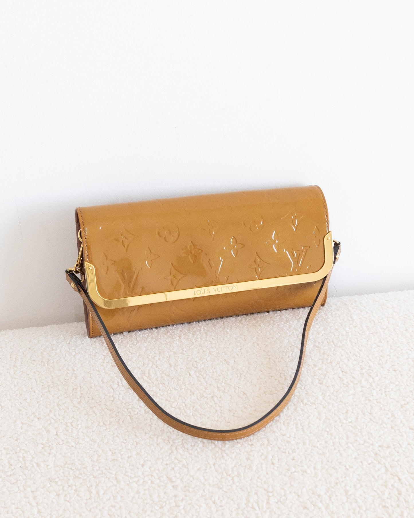 LOUIS VUITTON Rossmore MM
