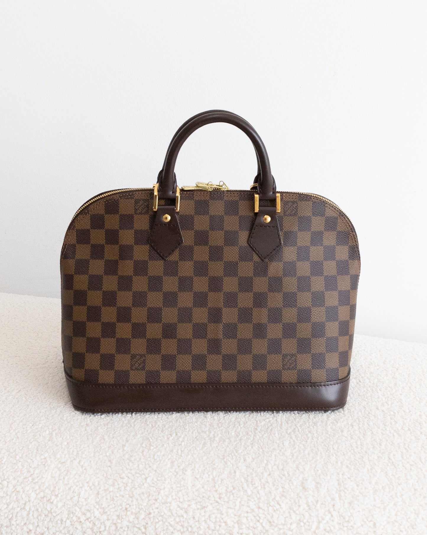 LOUIS VUITTON Alma PM