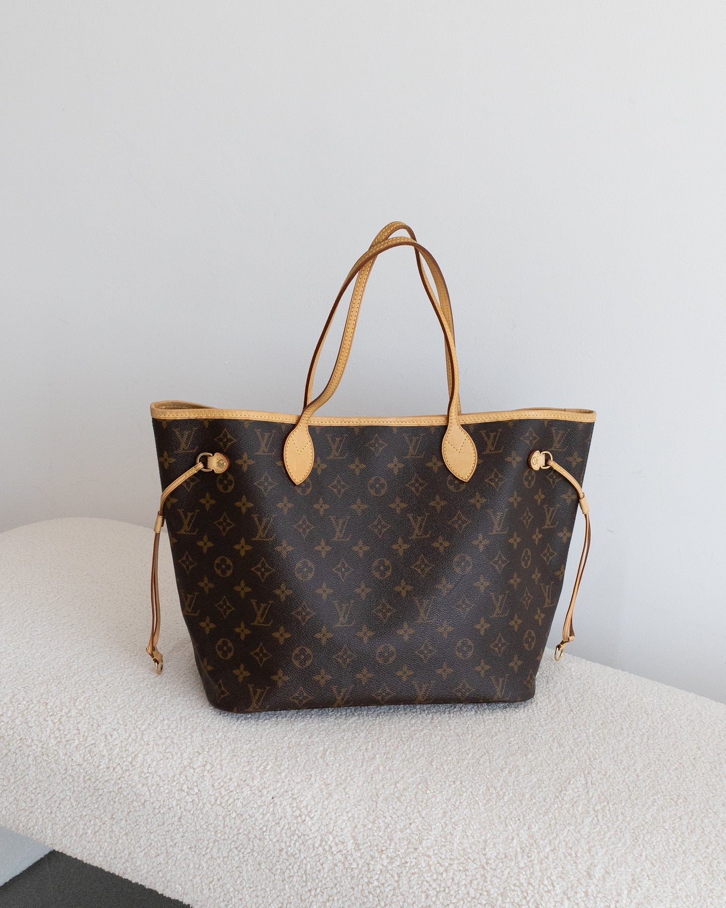 LOUIS VUITTON Neverfull MM