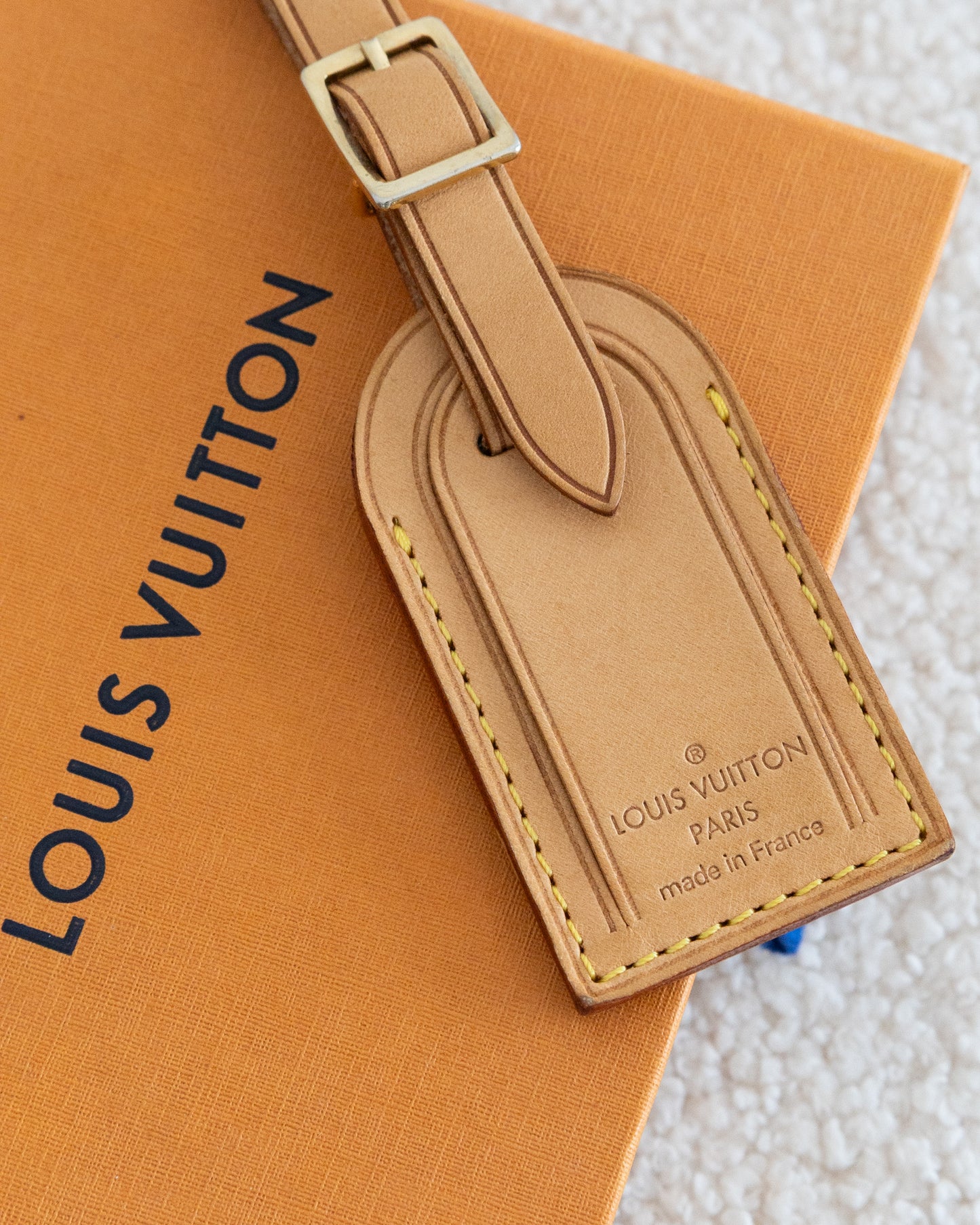 LOUIS VUITTON Name Tag