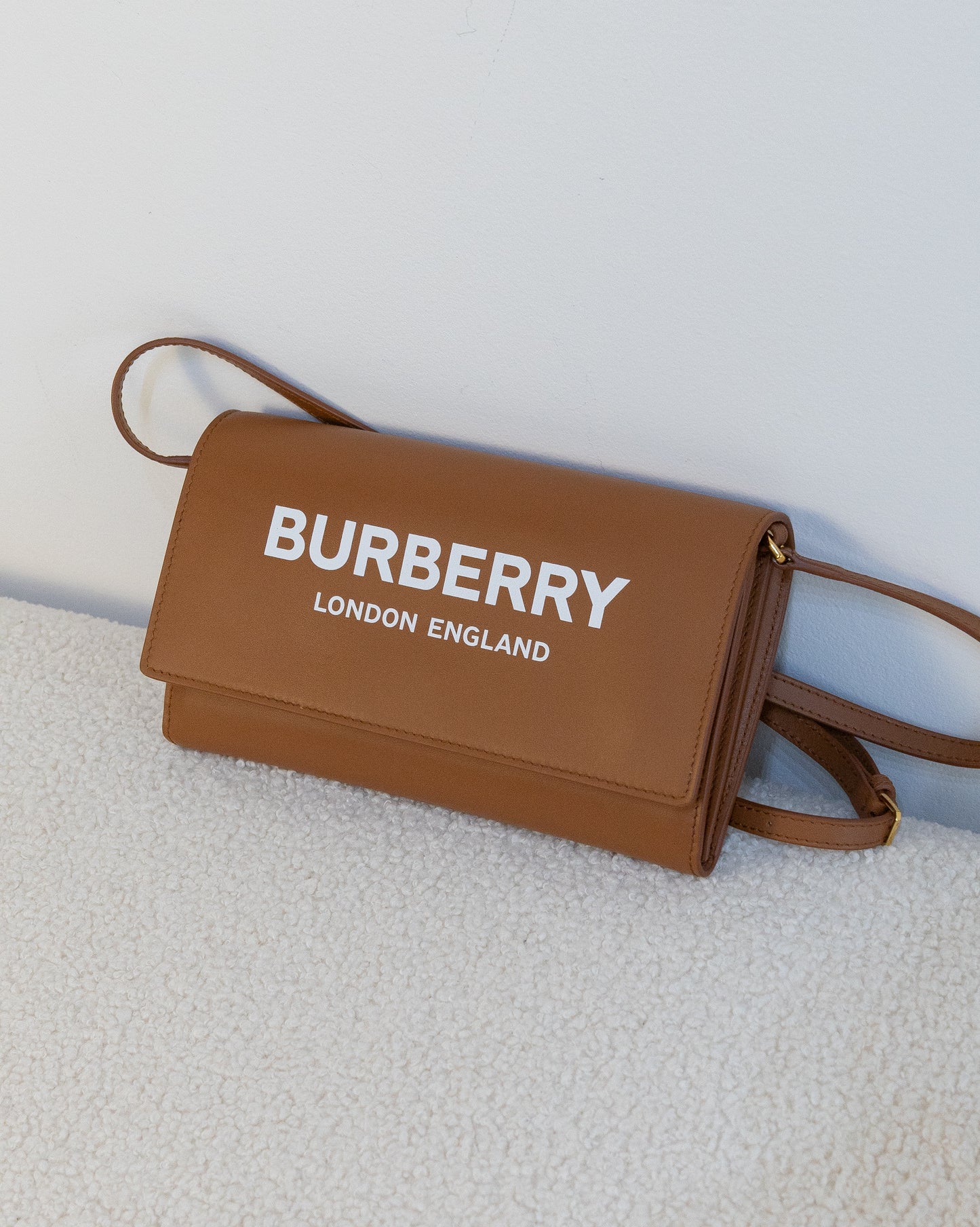 BURBERRY Hazelmere Logo