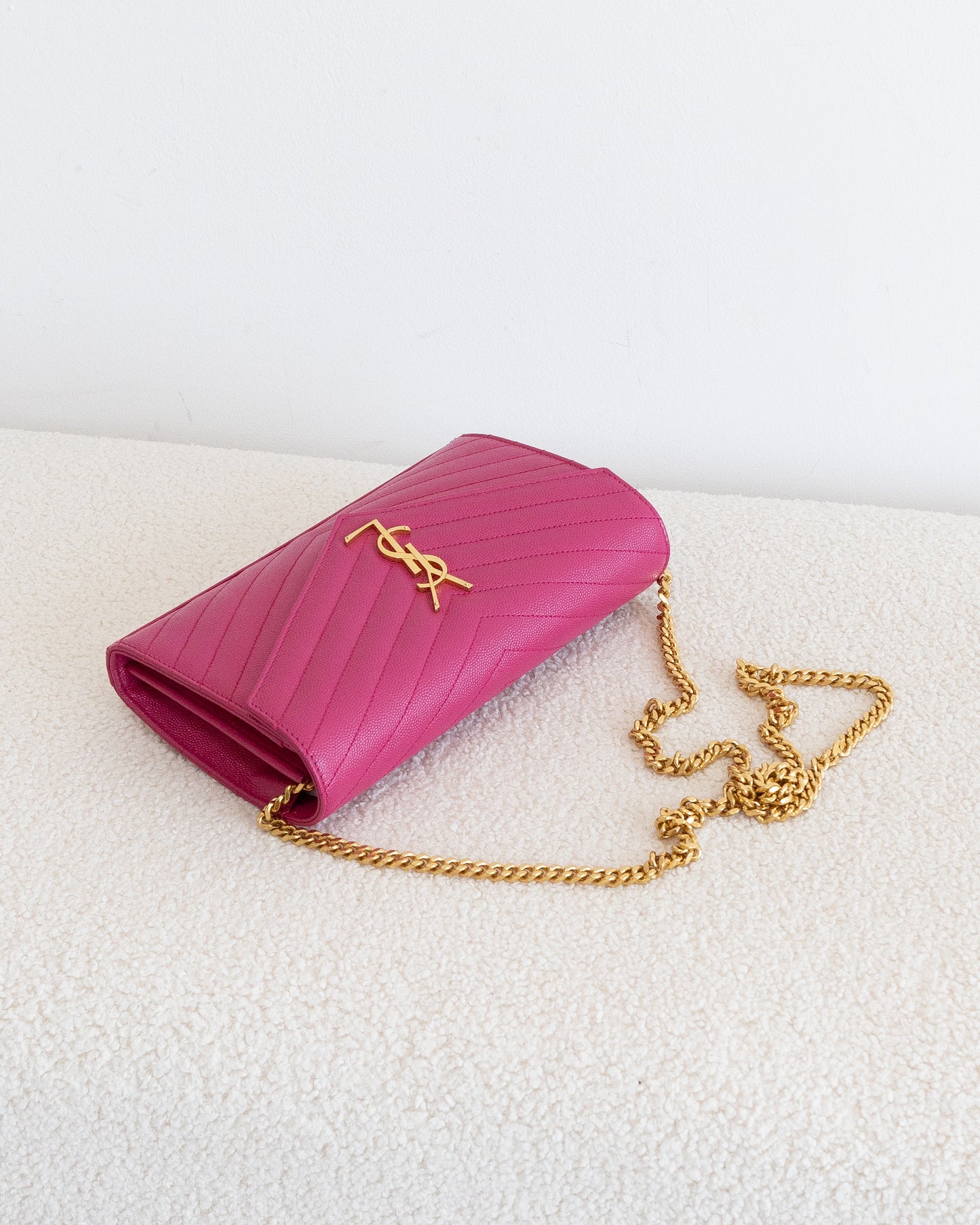 SAINT LAURENT Cassandre WOC