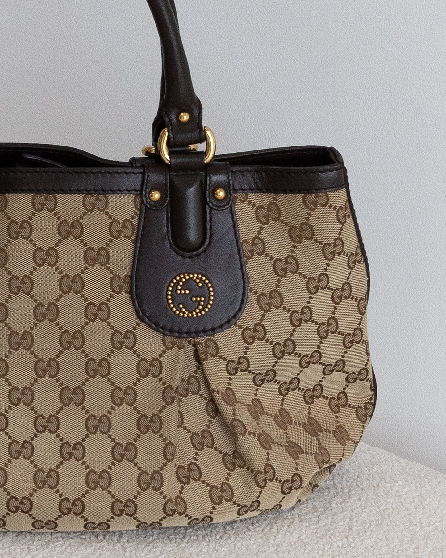 GUCCI GG Scarlett Tote