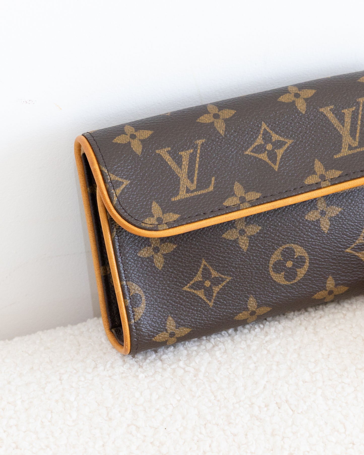 LOUIS VUITTON Florentine Belt Bag