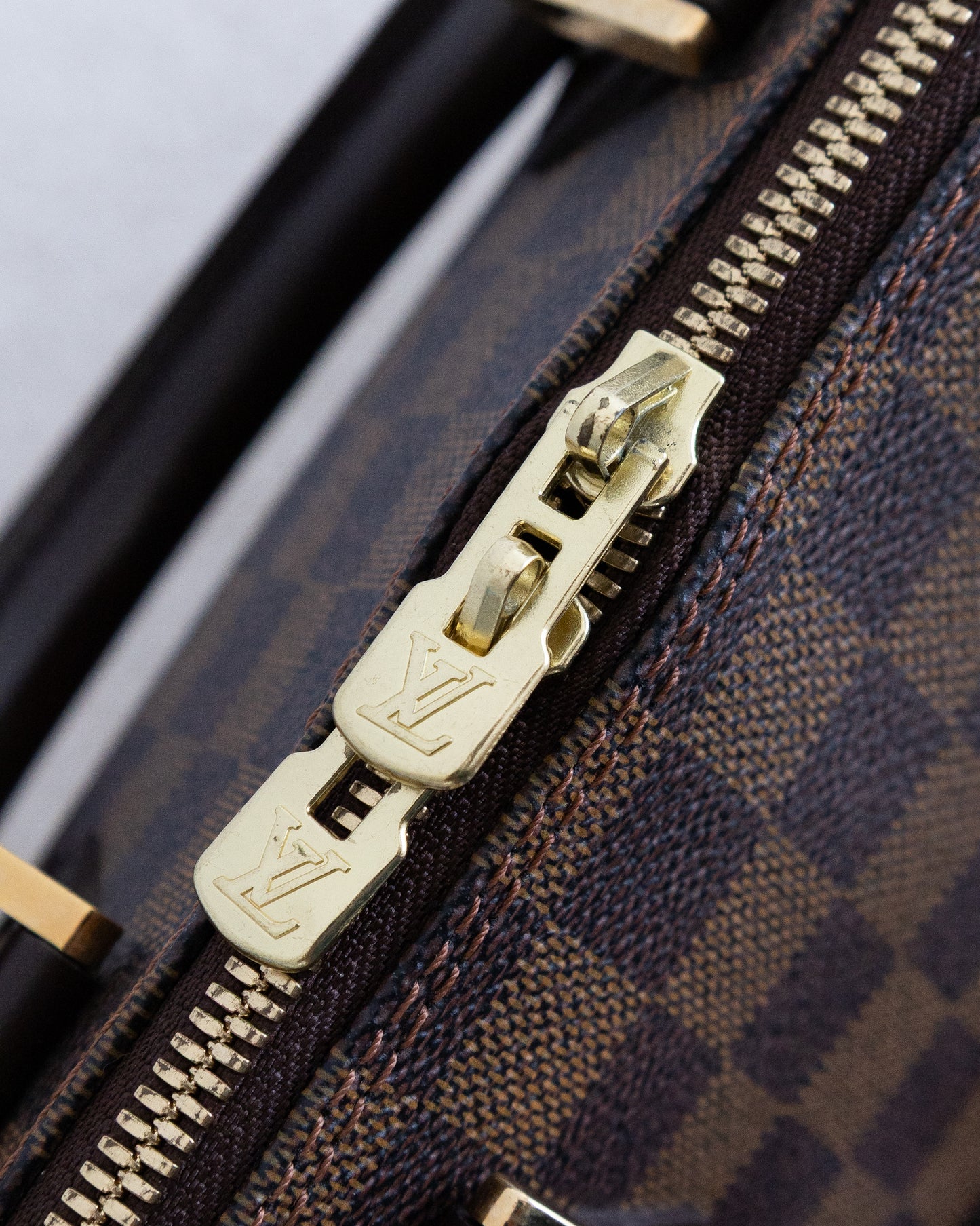 LOUIS VUITTON Alma PM