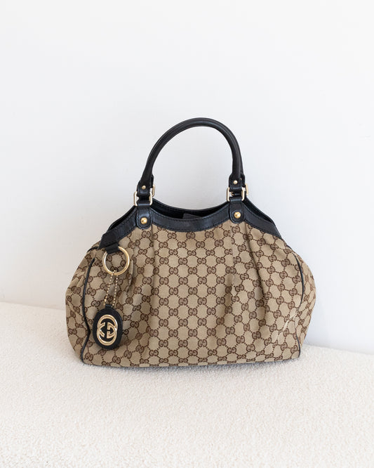 GUCCI Medium GG Canvas Sukey