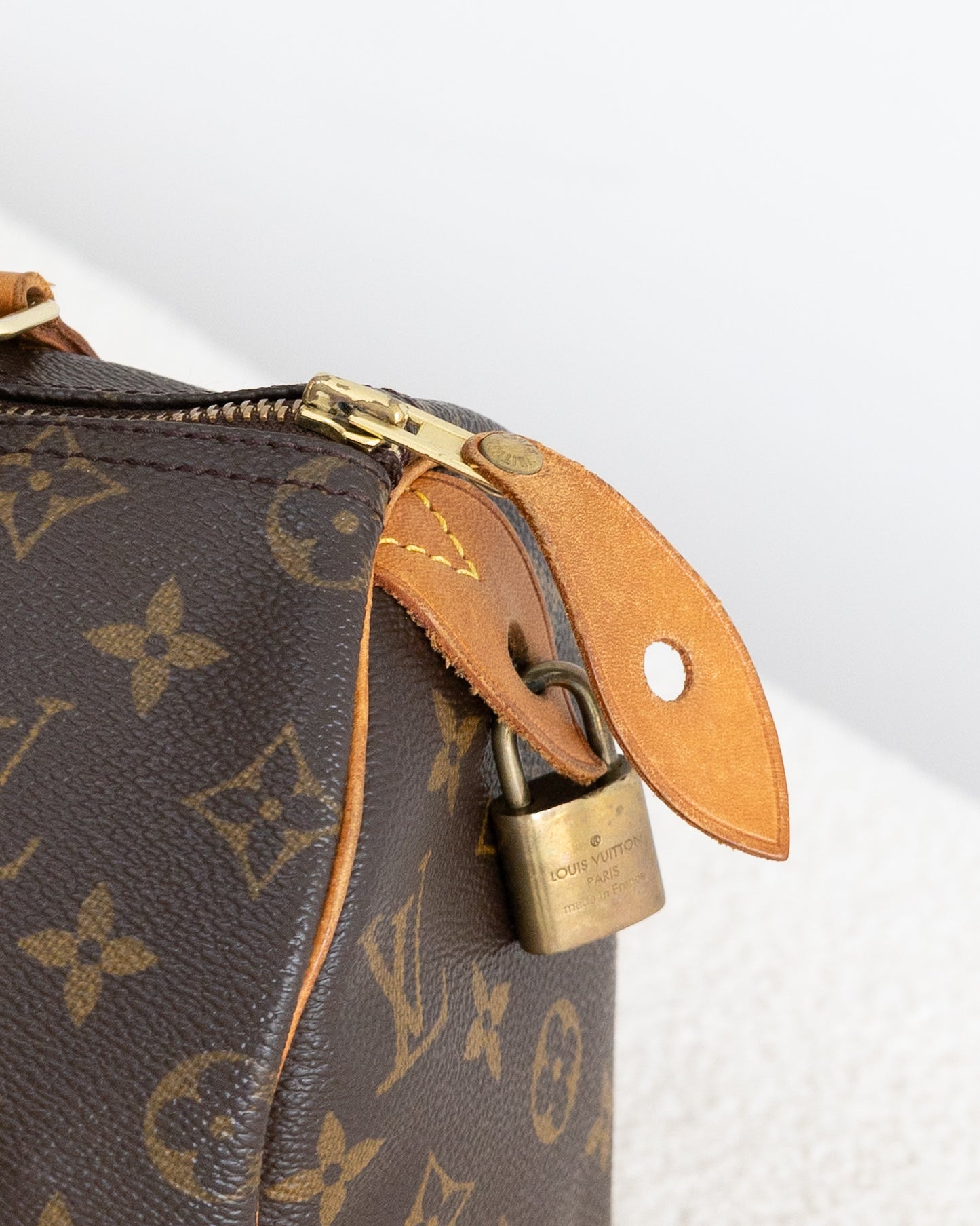LOUIS VUITTON Speedy 25