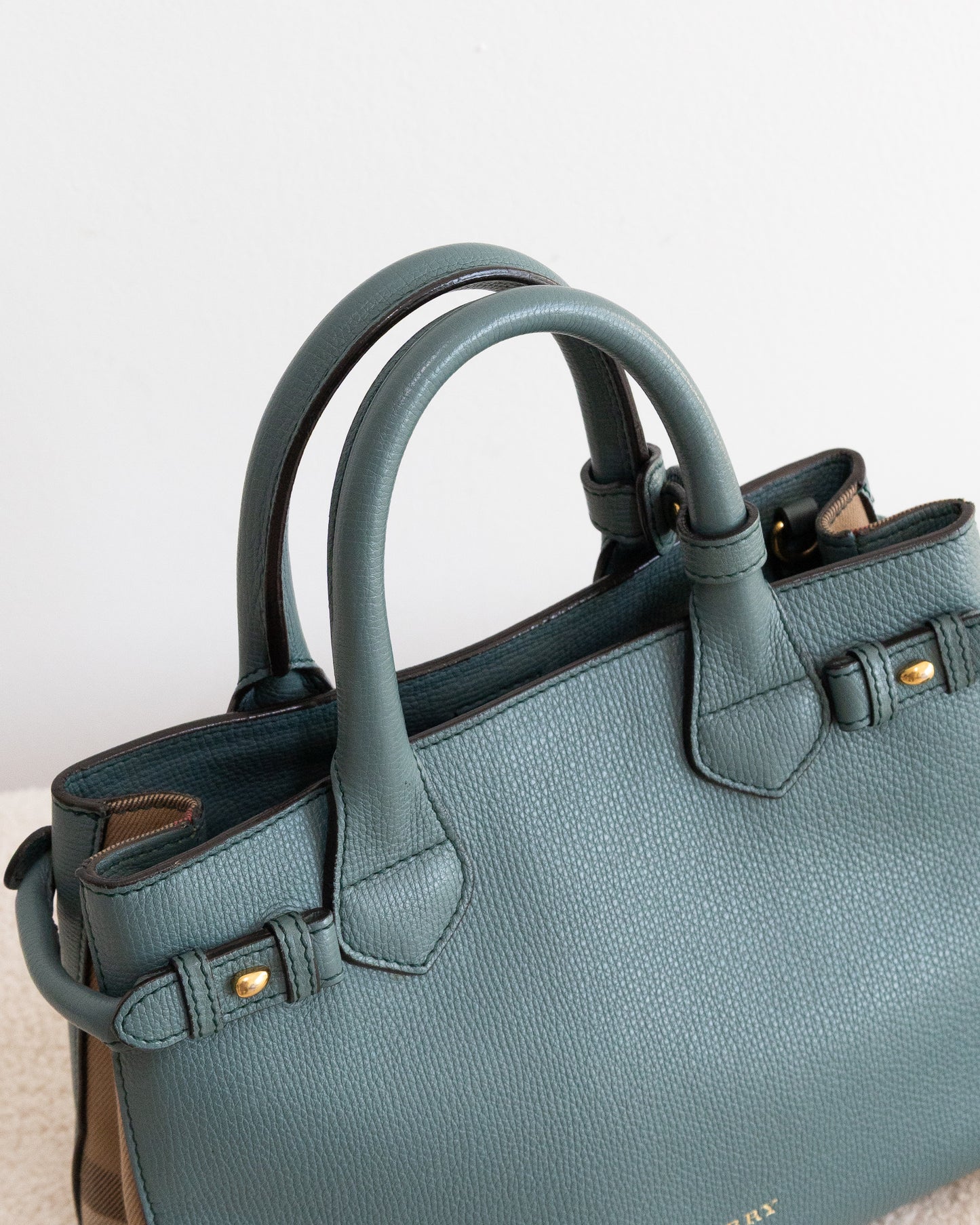 BURBERRY Banner Small