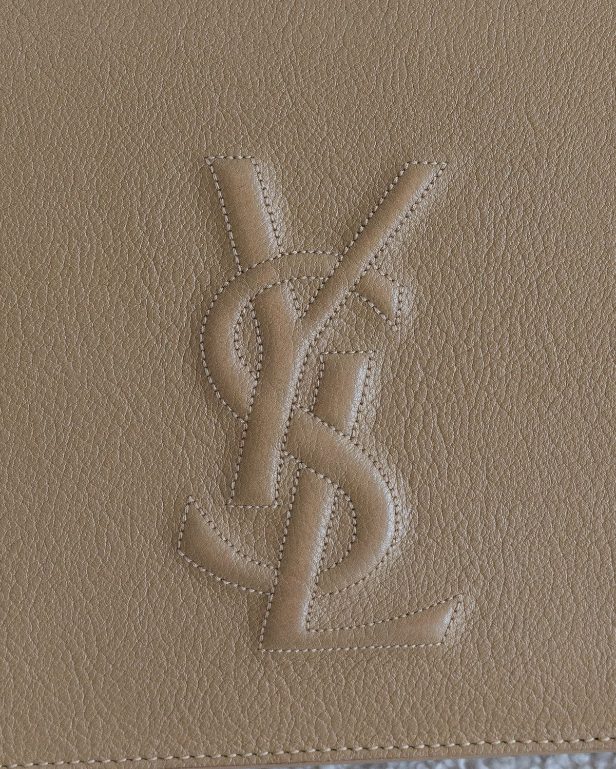 SAINT LAURENT Belle de Jour